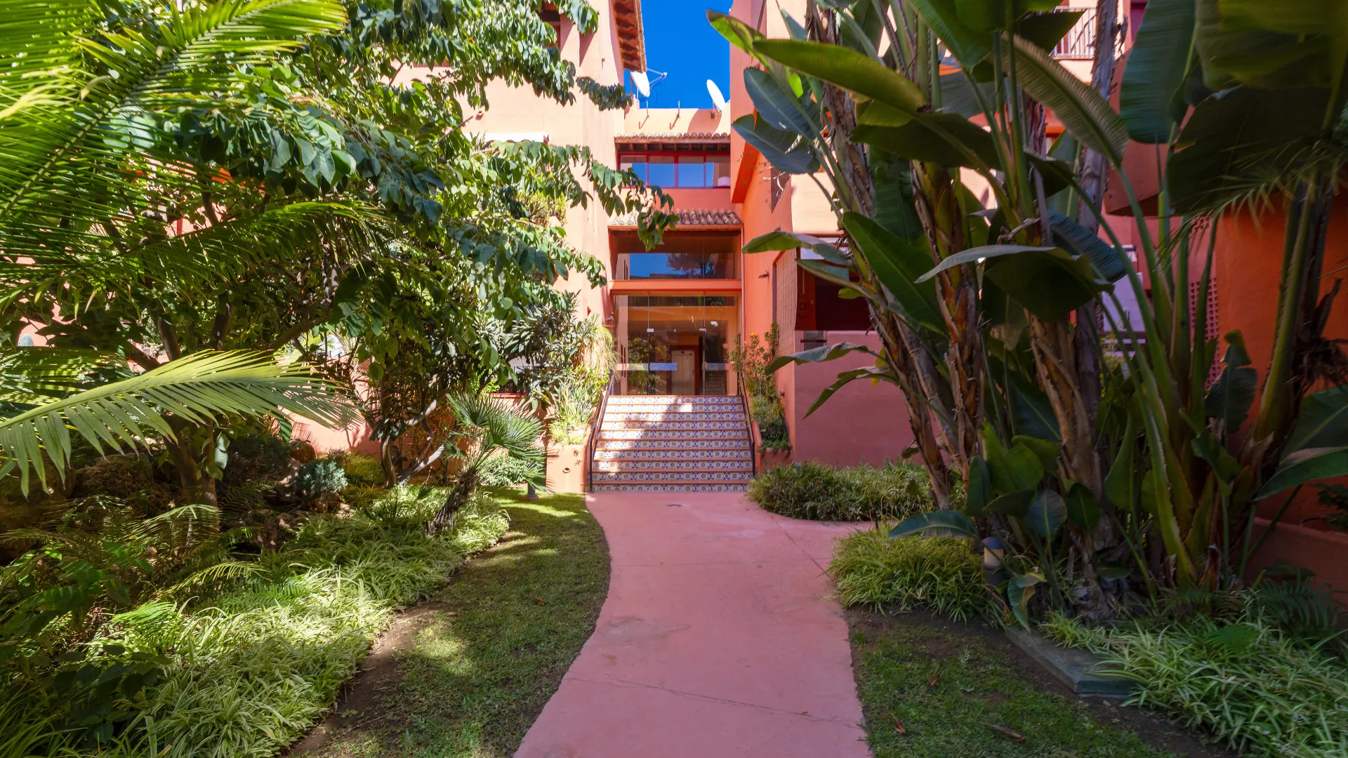 Jardines de Don Carlos, apartamento en venta con 2 dormitorios