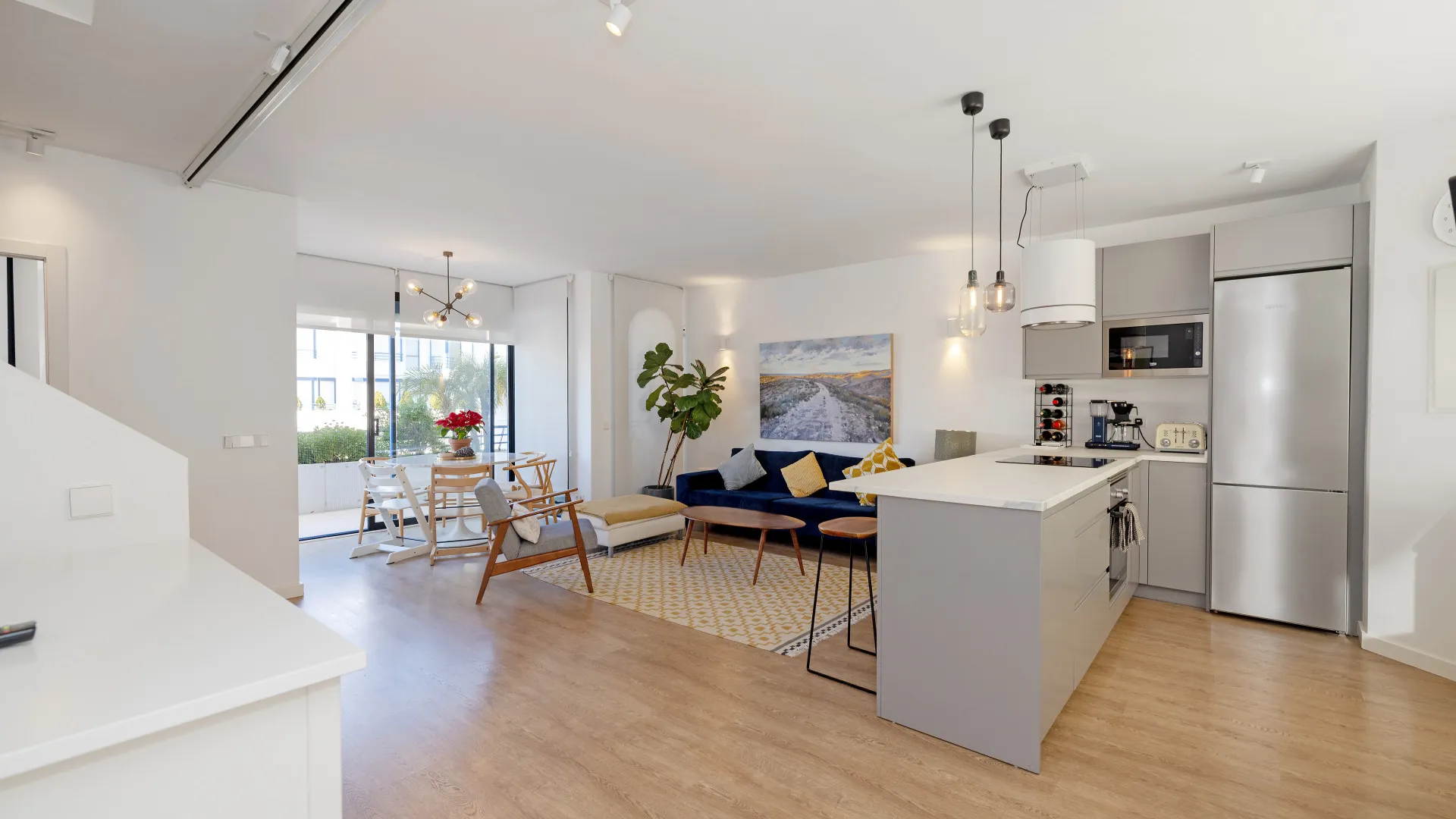 For sale Playa de la Fontanilla duplex penthouse with 3 bedrooms