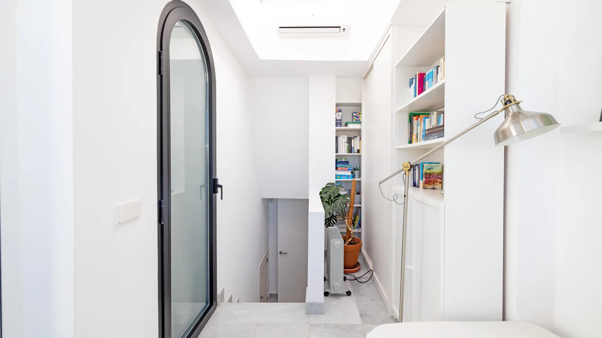 For sale Playa de la Fontanilla duplex penthouse with 3 bedrooms