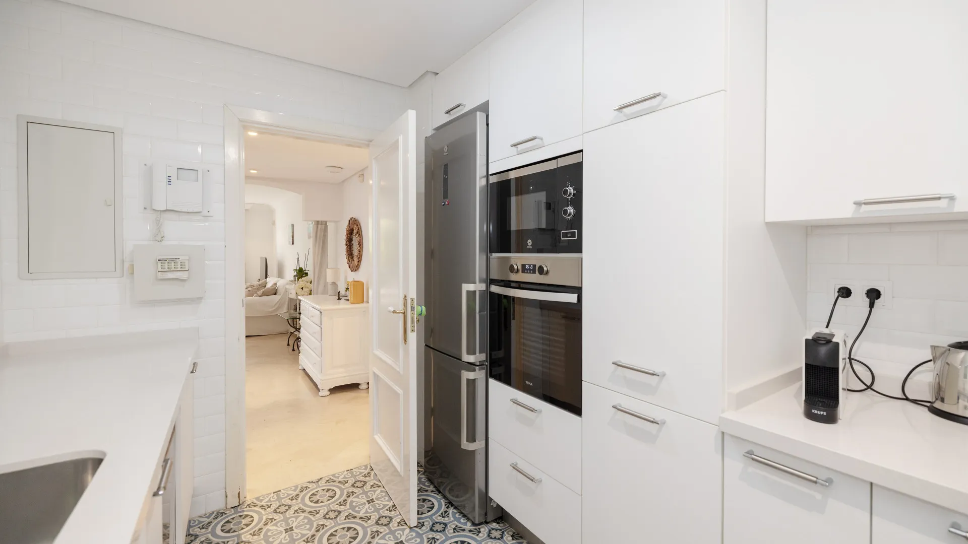 Apartamento planta baja a la venta en White Pearl Beach de 2 dormitorios