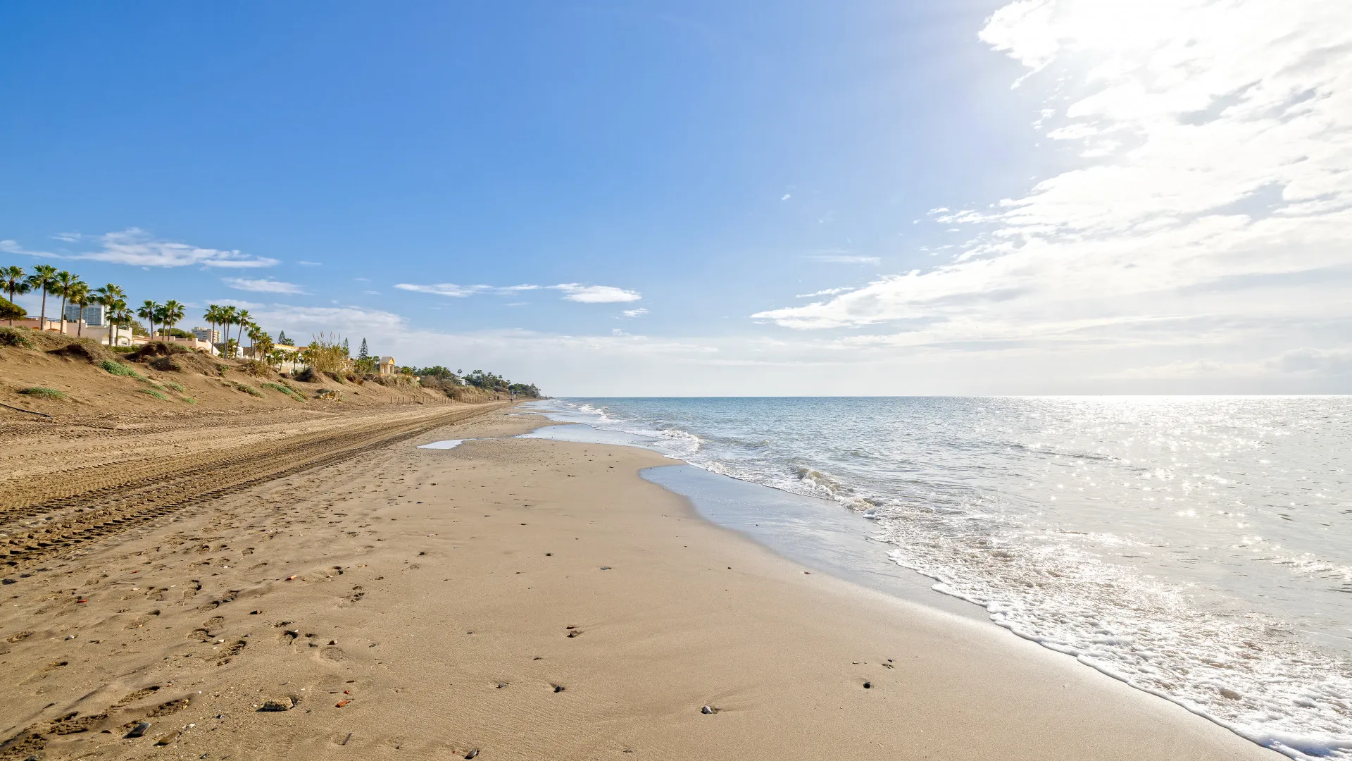 Apartamento planta baja a la venta en White Pearl Beach de 2 dormitorios