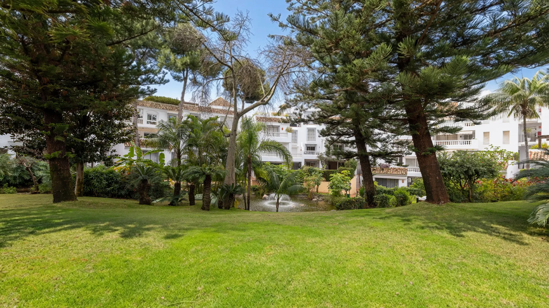 Apartamento planta baja a la venta en White Pearl Beach de 2 dormitorios