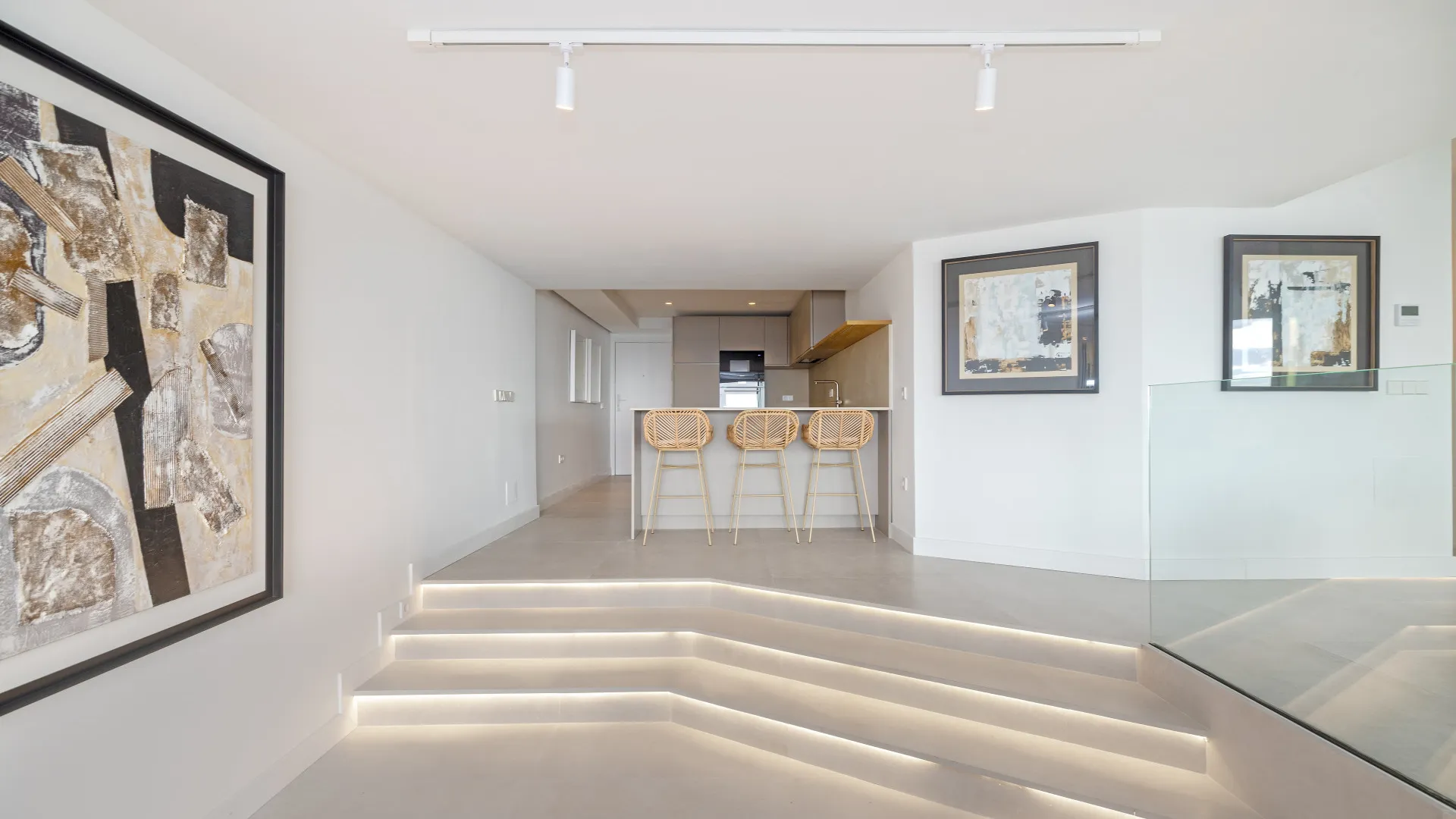 3 bedrooms apartment in Playa Bajadilla - Puertos for sale