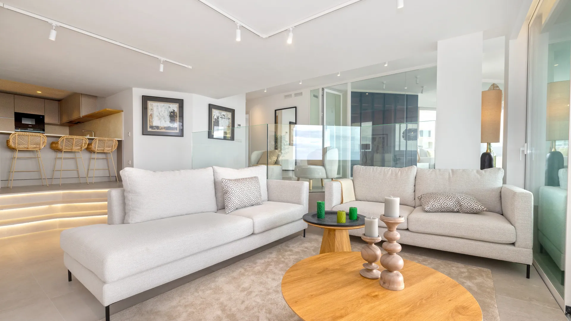 3 bedrooms apartment in Playa Bajadilla - Puertos for sale