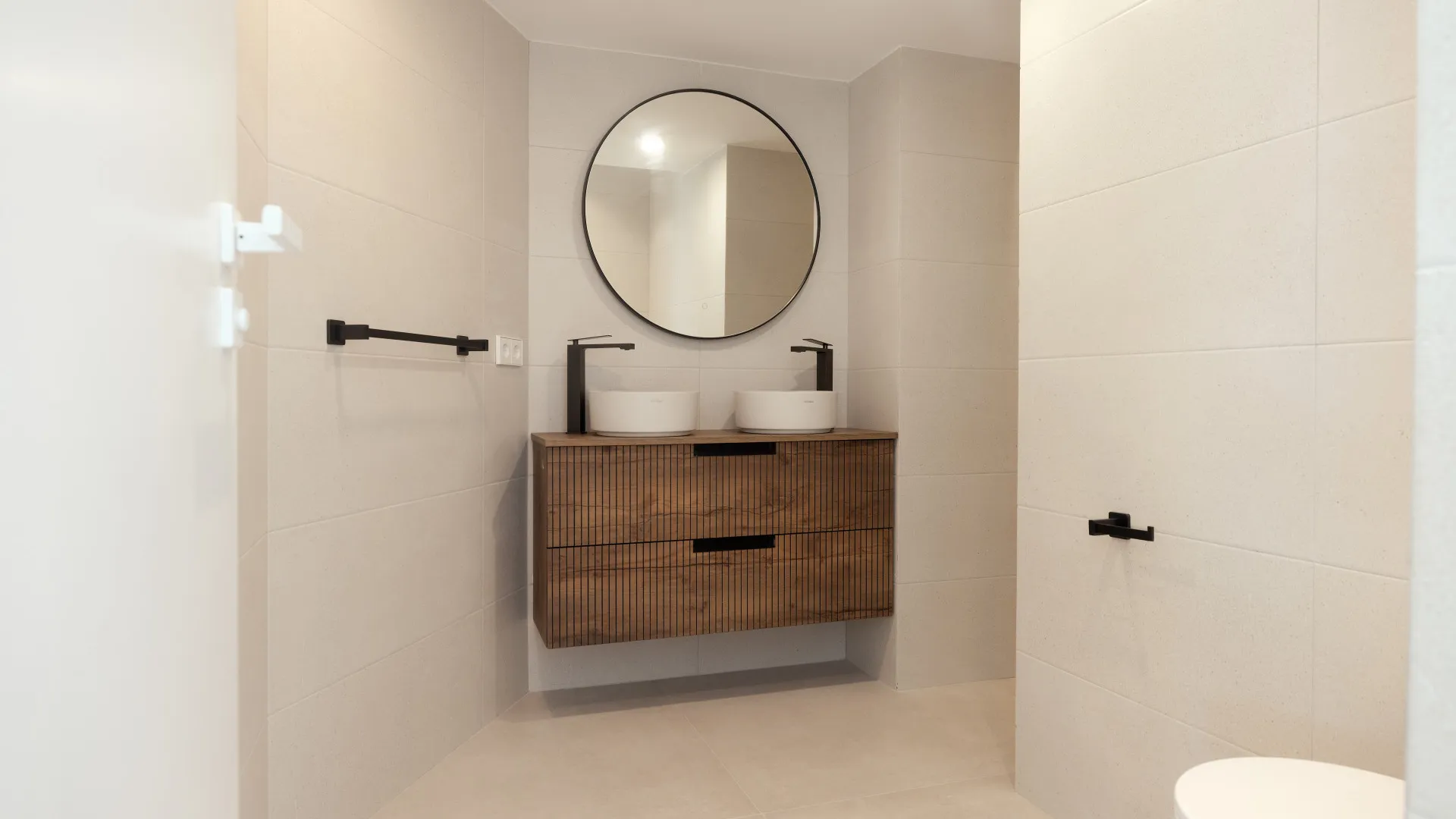 3 bedrooms apartment in Playa Bajadilla - Puertos for sale