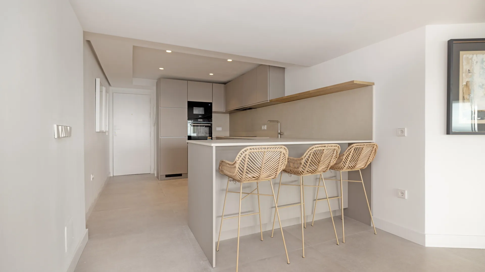 3 bedrooms apartment in Playa Bajadilla - Puertos for sale