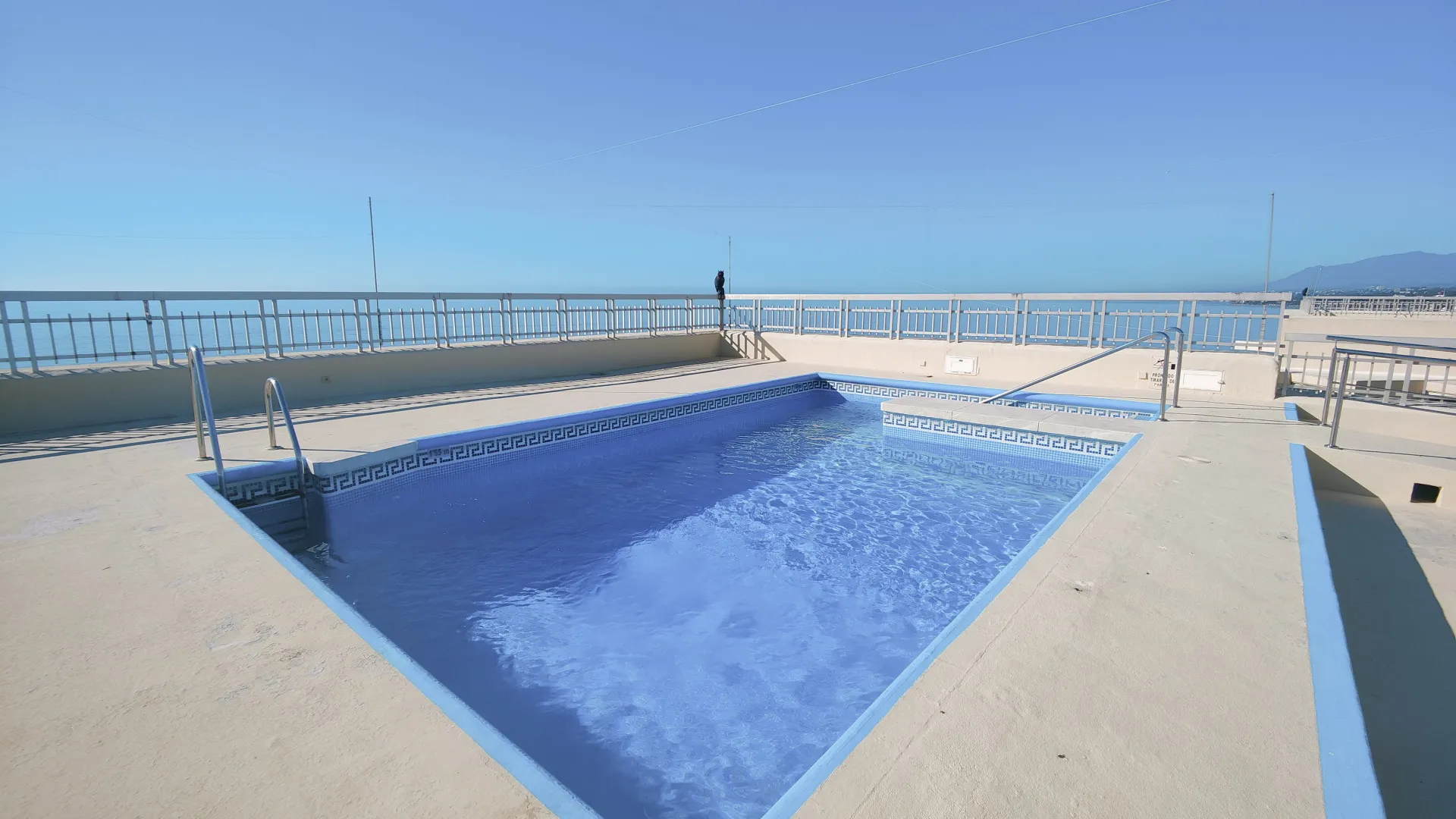 3 bedrooms apartment in Playa Bajadilla - Puertos for sale