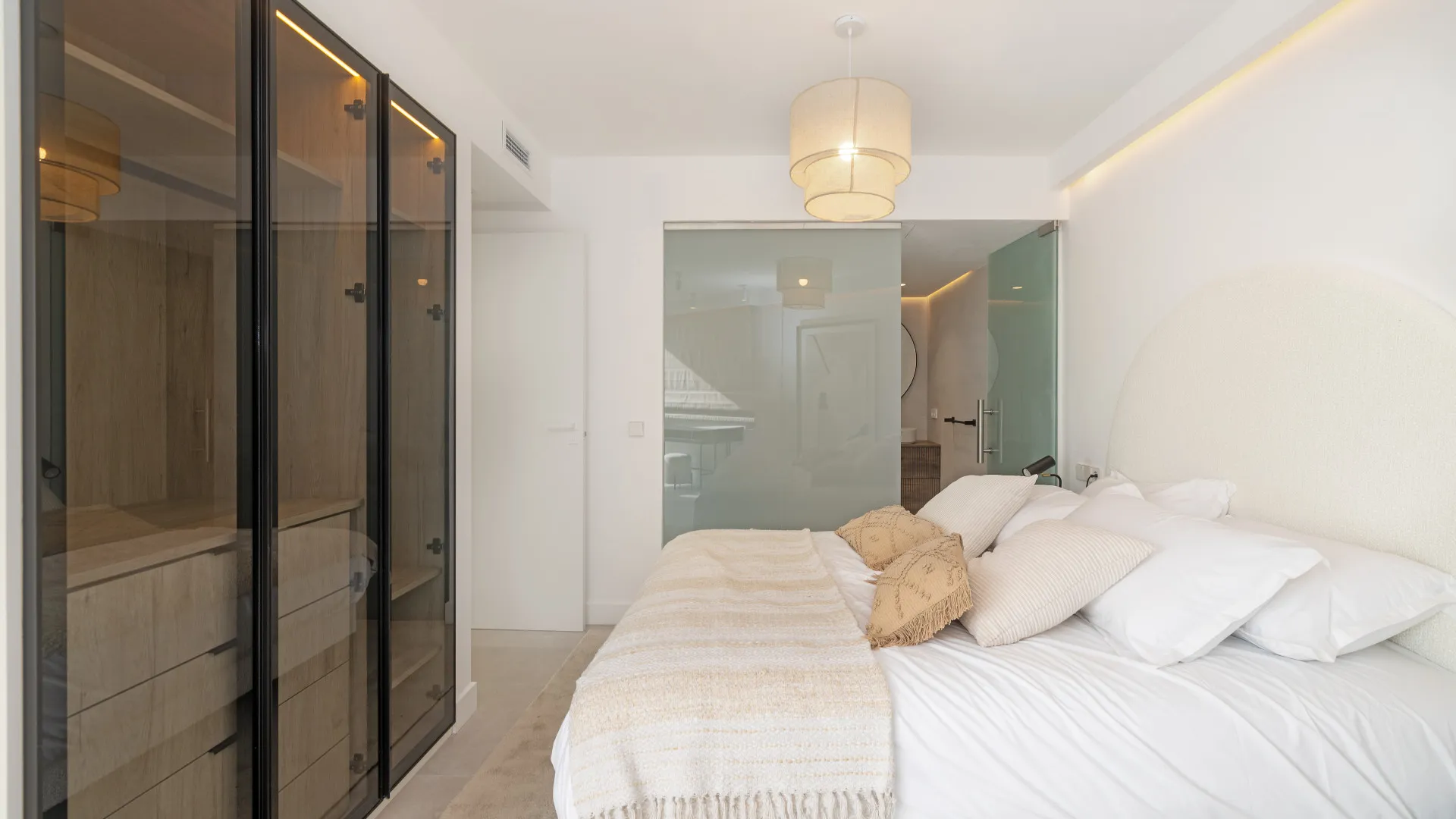 3 bedrooms apartment in Playa Bajadilla - Puertos for sale