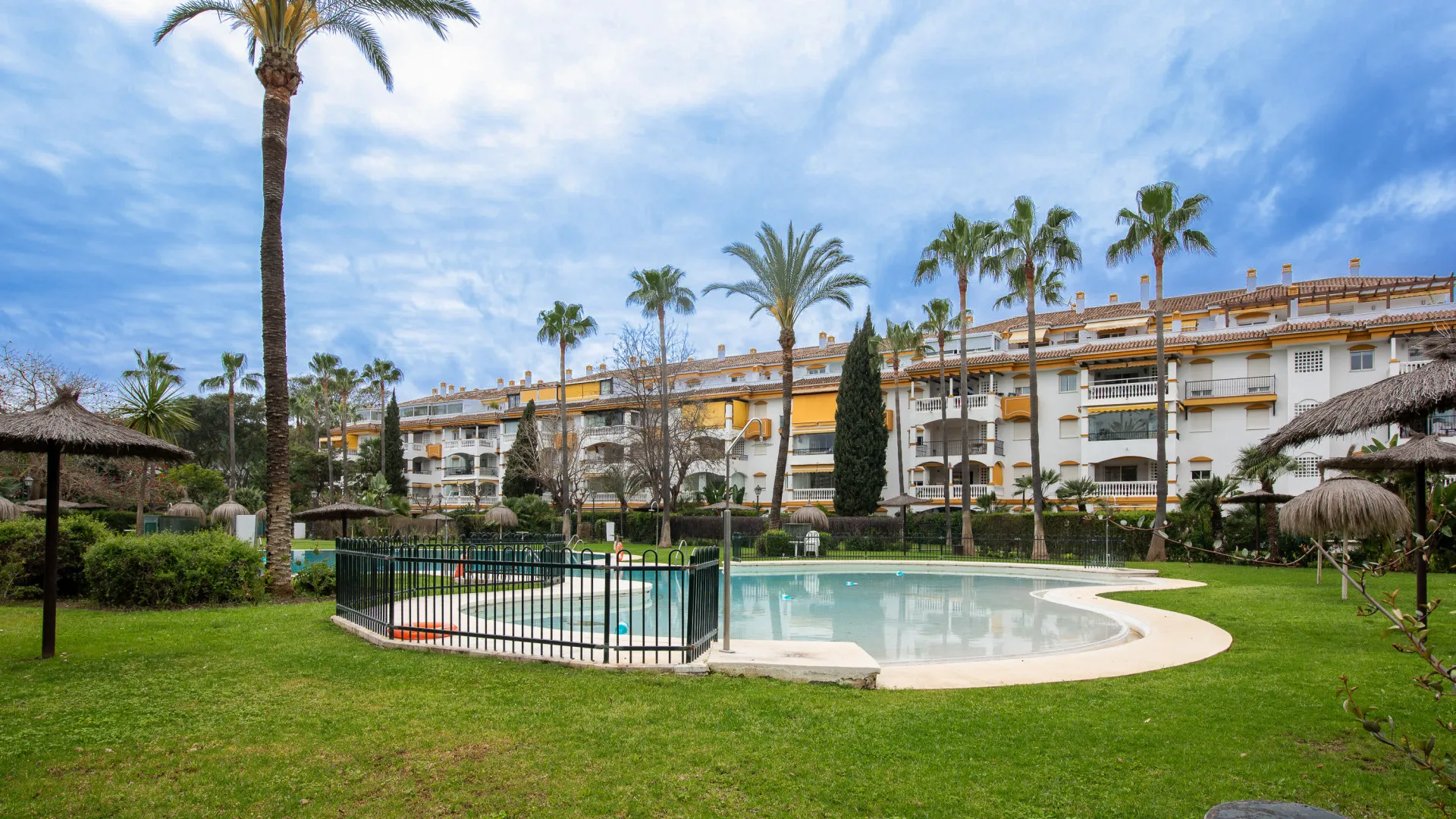 For sale La Dama de Noche penthouse with 2 bedrooms