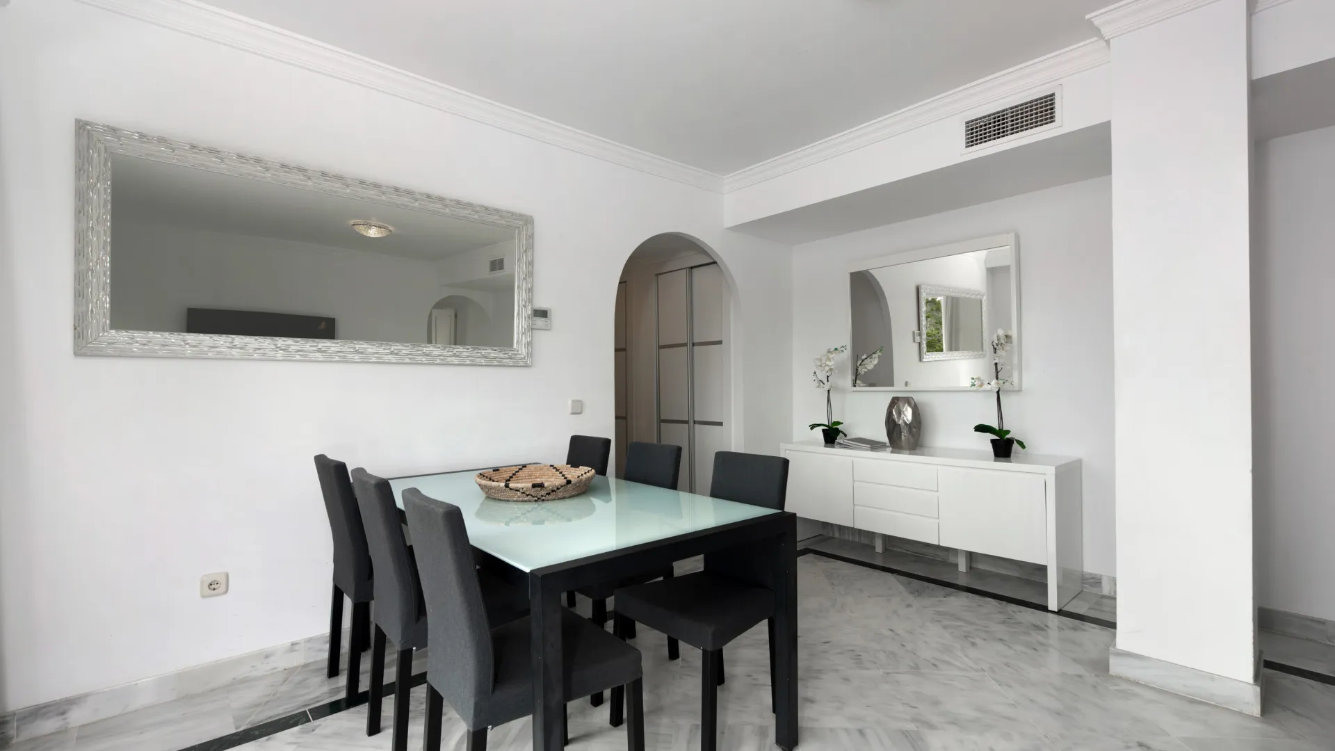 For sale La Dama de Noche penthouse with 2 bedrooms