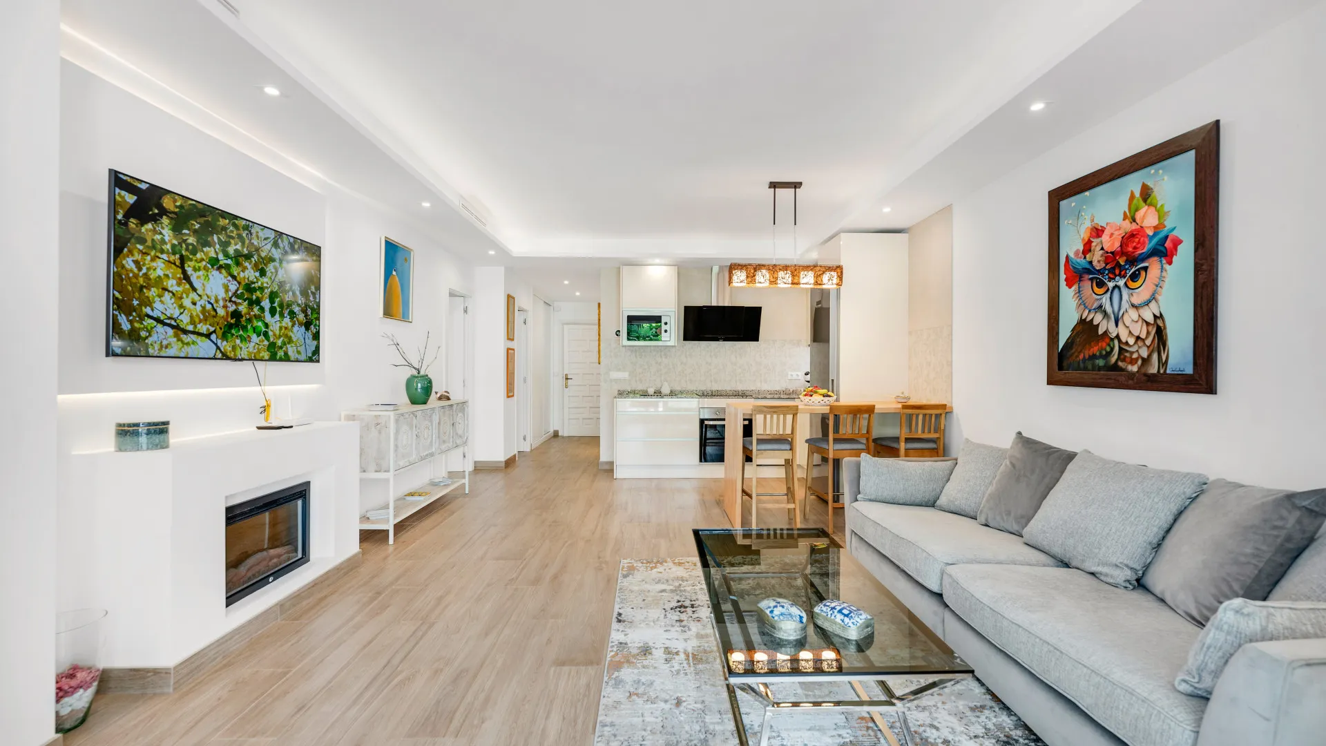 Ground floor apartment with 2 bedrooms for sale in Puente Romano II