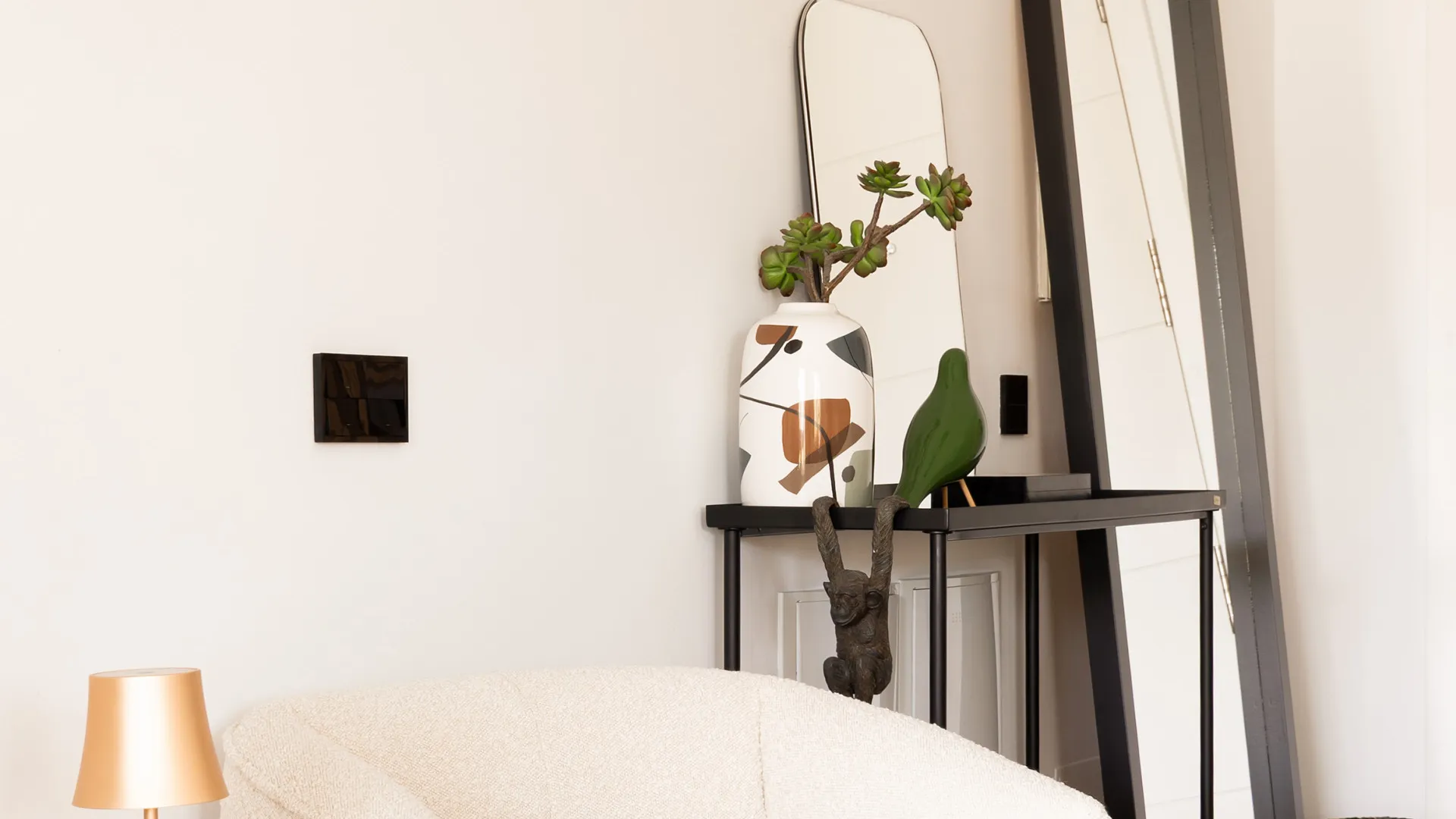 Comprar apartamento planta baja de 3 dormitorios en Mirador de Estepona Hills