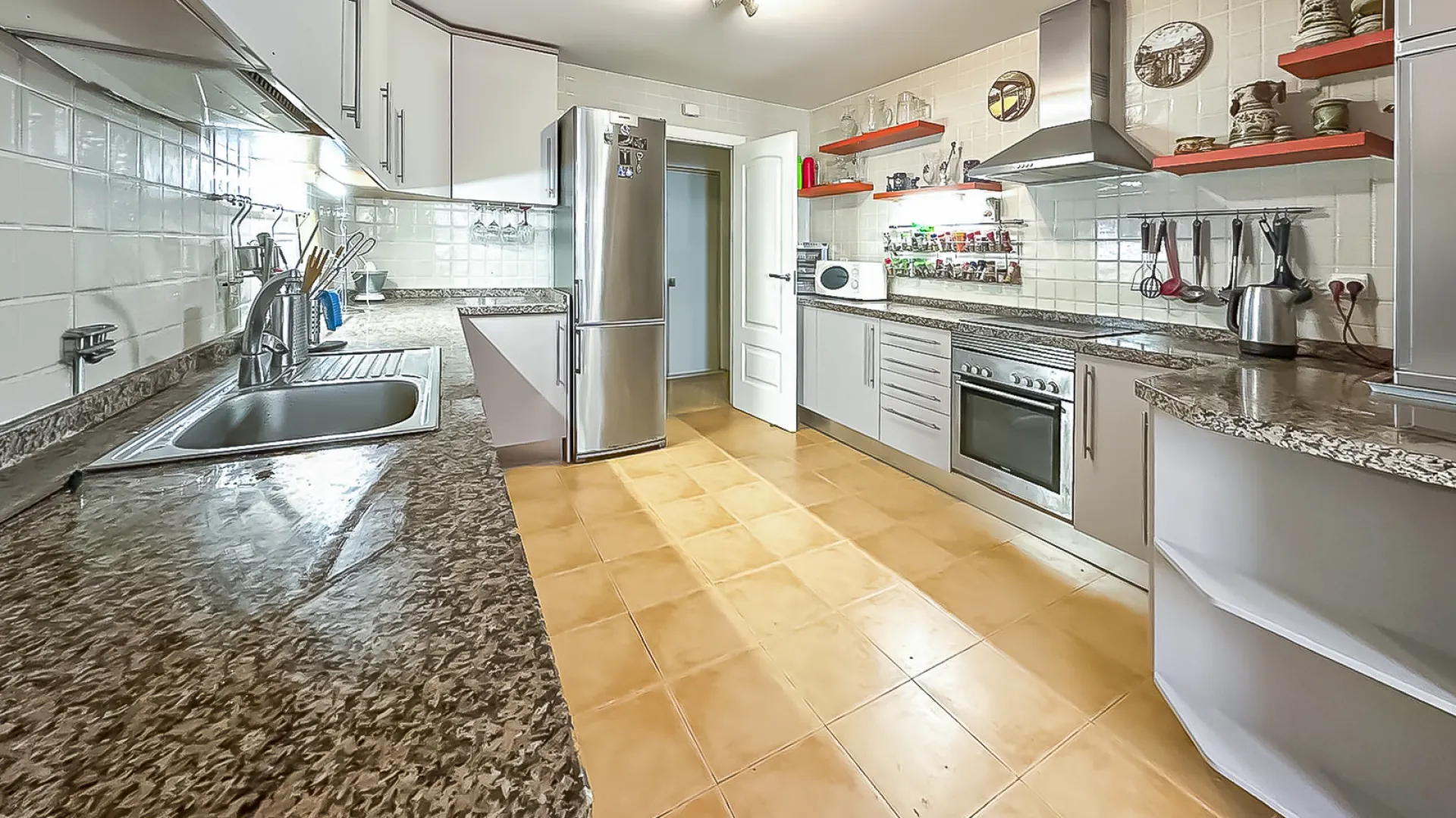 Alcaidesa 2 bedrooms apartment for sale