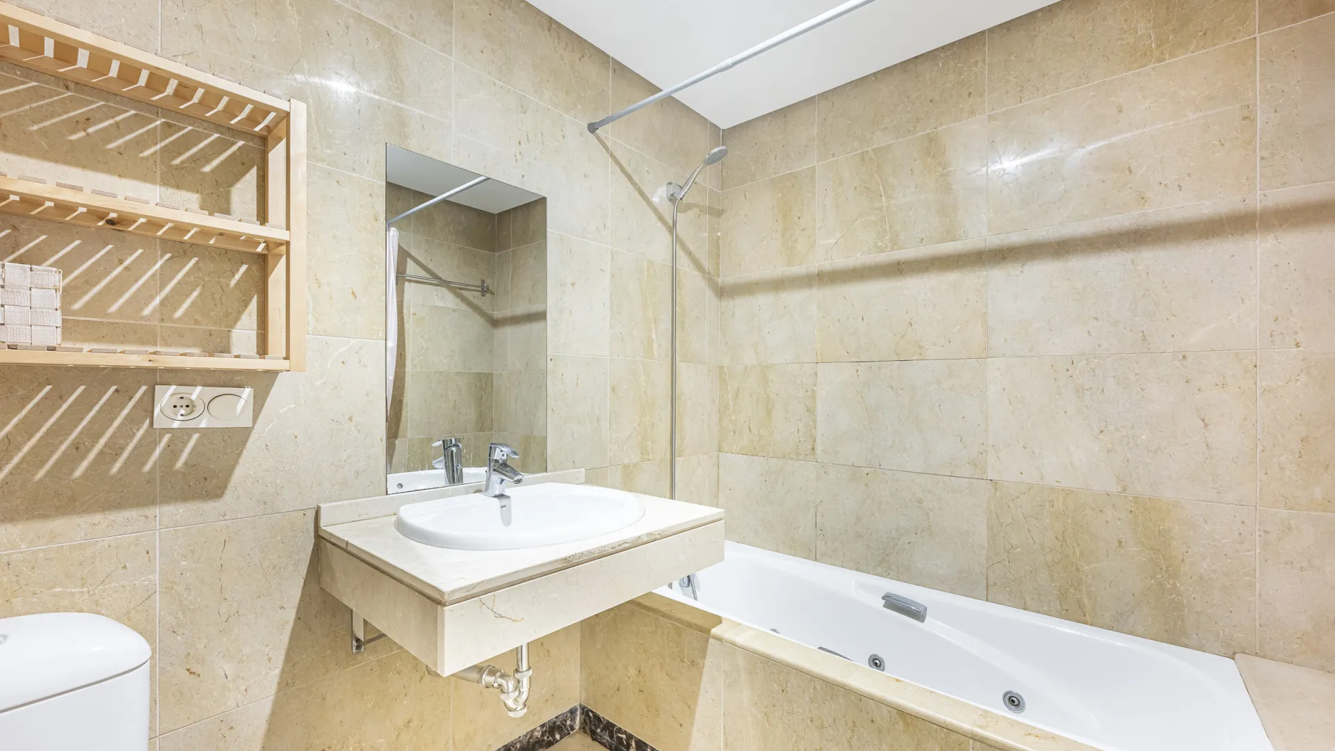 Alcaidesa apartment for sale