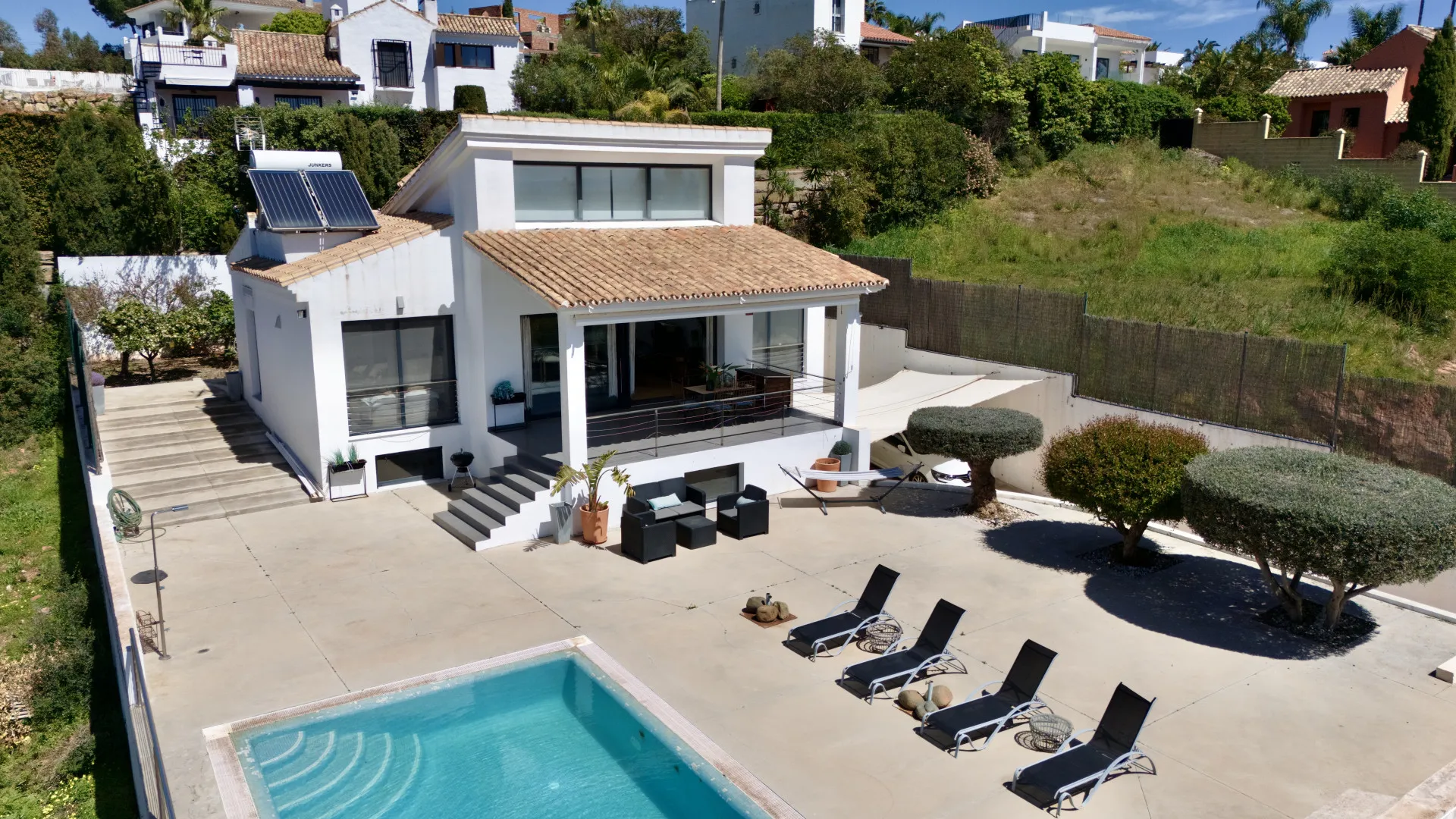 Estepona villa for sale