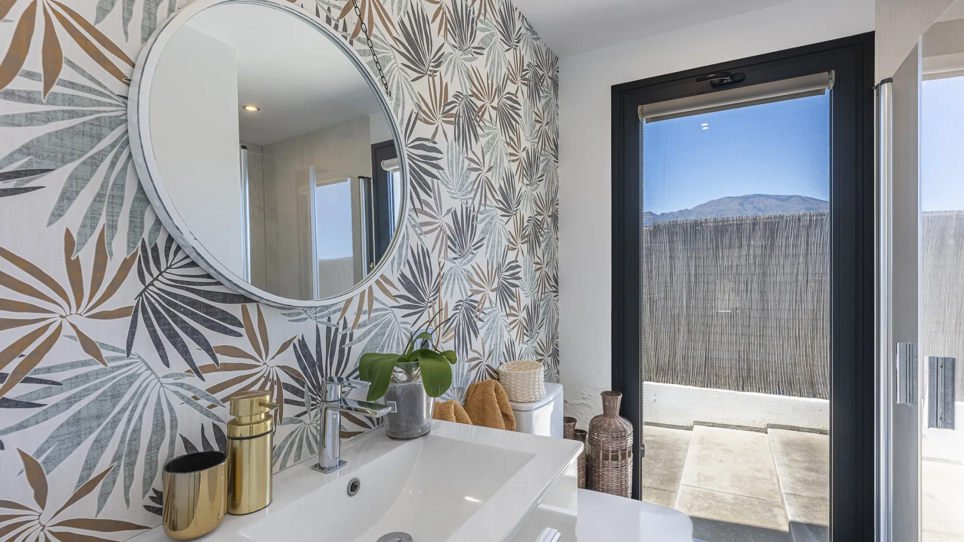 Estepona villa for sale