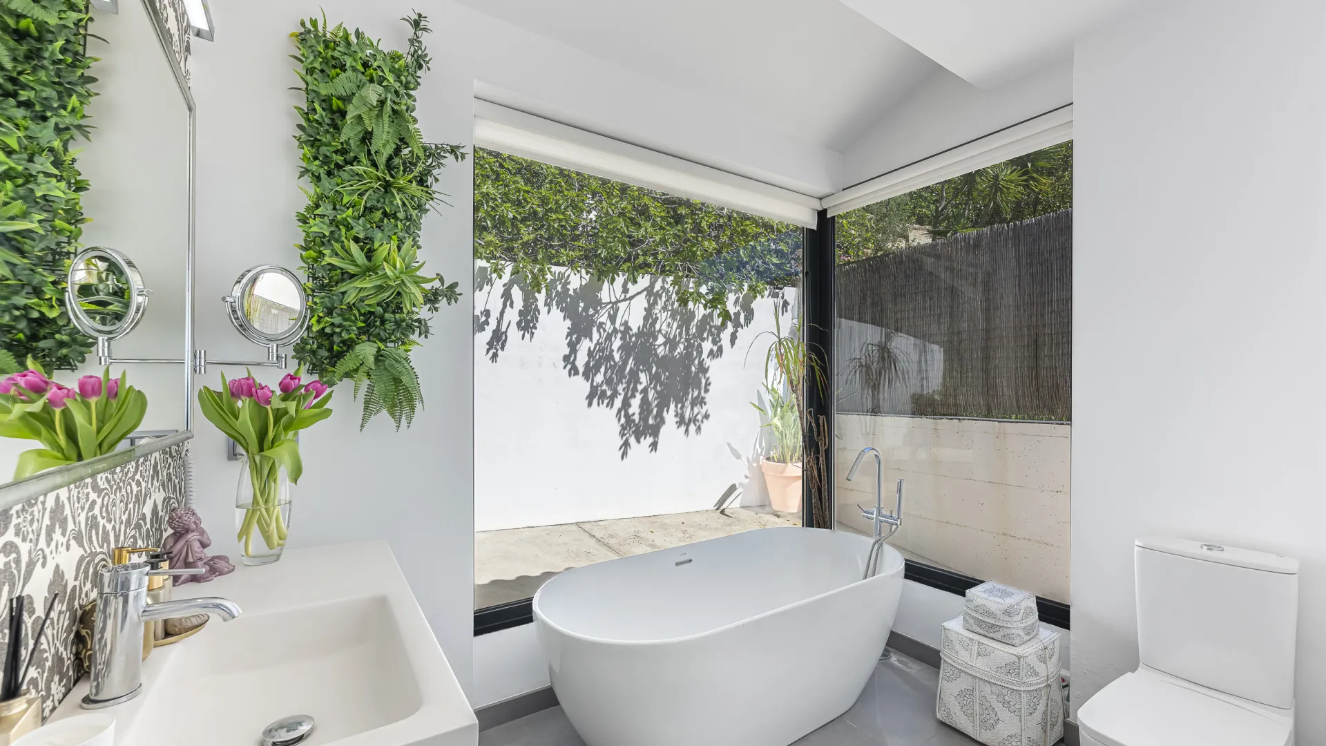 Estepona villa for sale