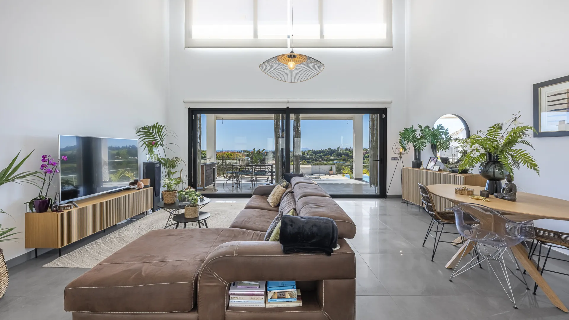 Estepona villa for sale