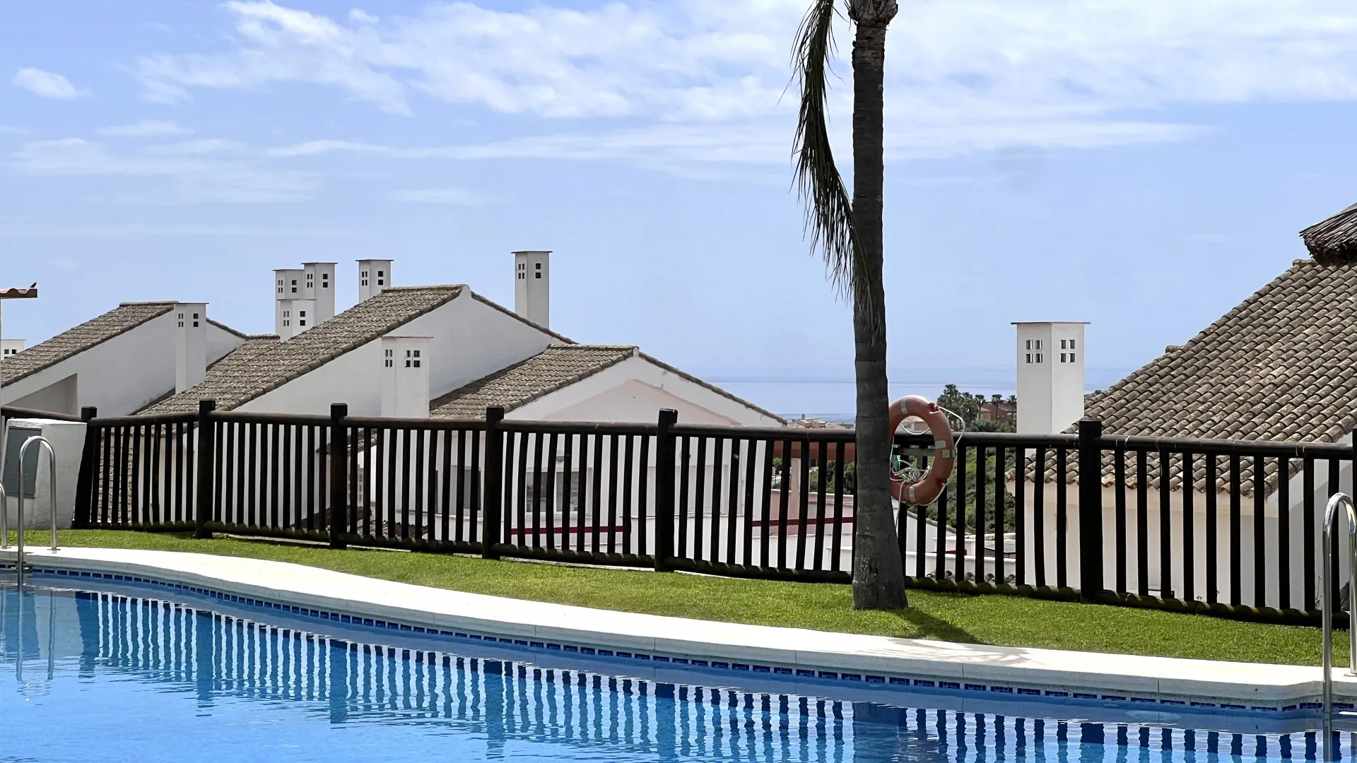 2 bedrooms apartment for sale in Alcaidesa