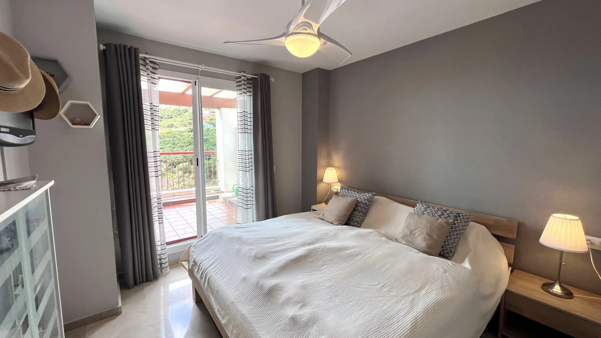 2 bedrooms apartment for sale in Alcaidesa