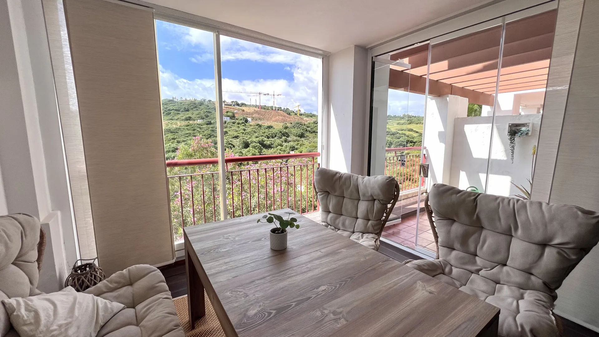 2 bedrooms apartment for sale in Alcaidesa
