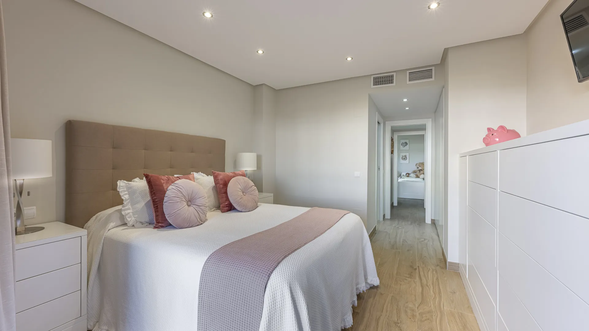 For sale 2 bedrooms ground floor apartment in Las Joyas