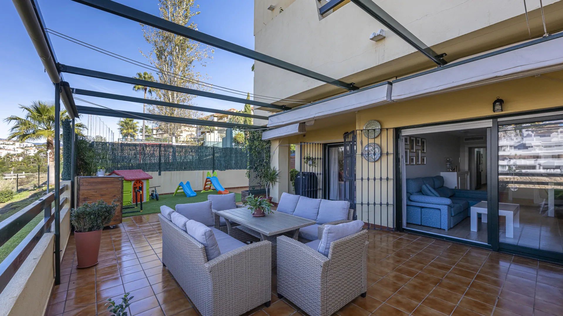 For sale 2 bedrooms ground floor apartment in Las Joyas