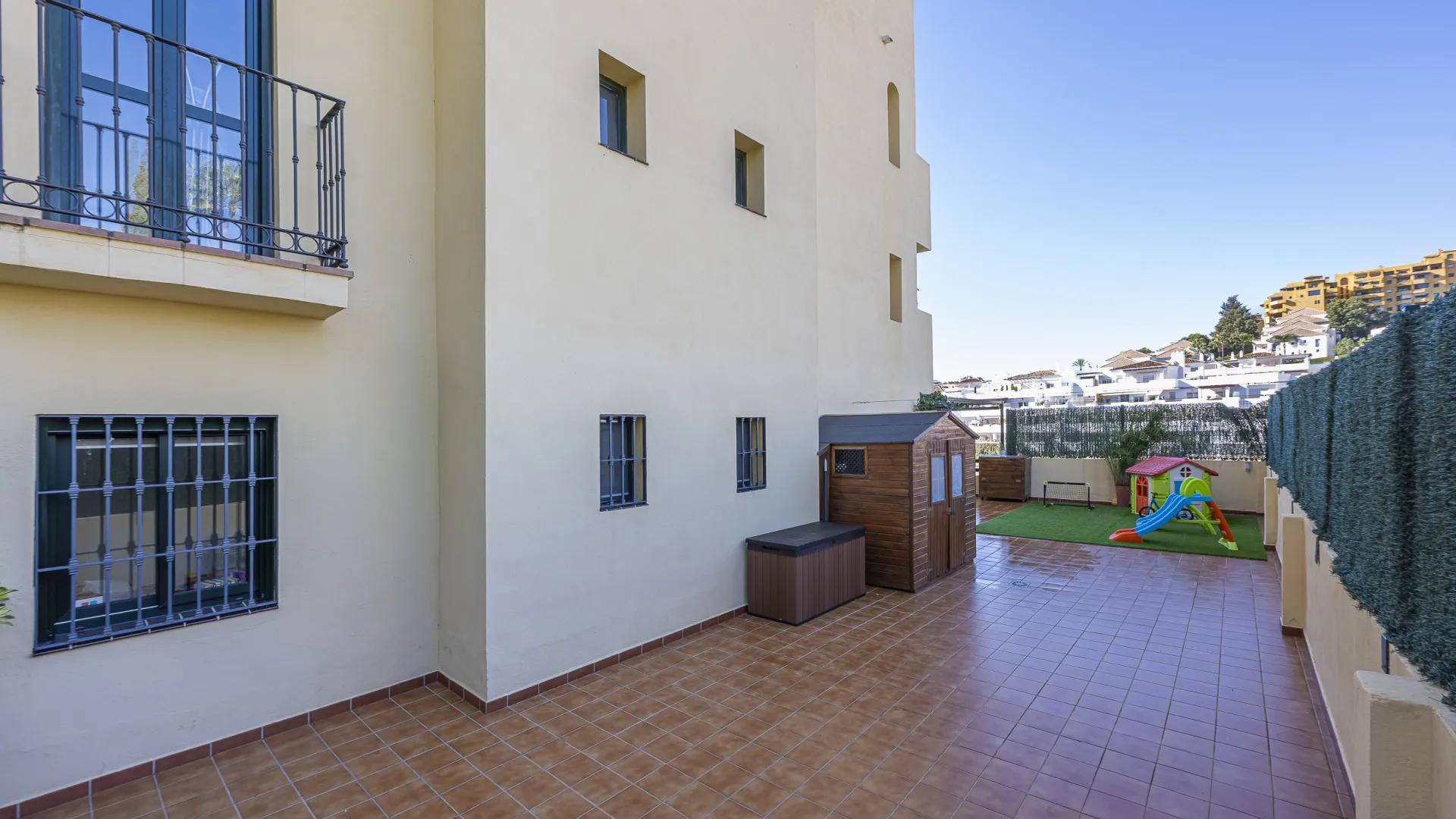 For sale 2 bedrooms ground floor apartment in Las Joyas