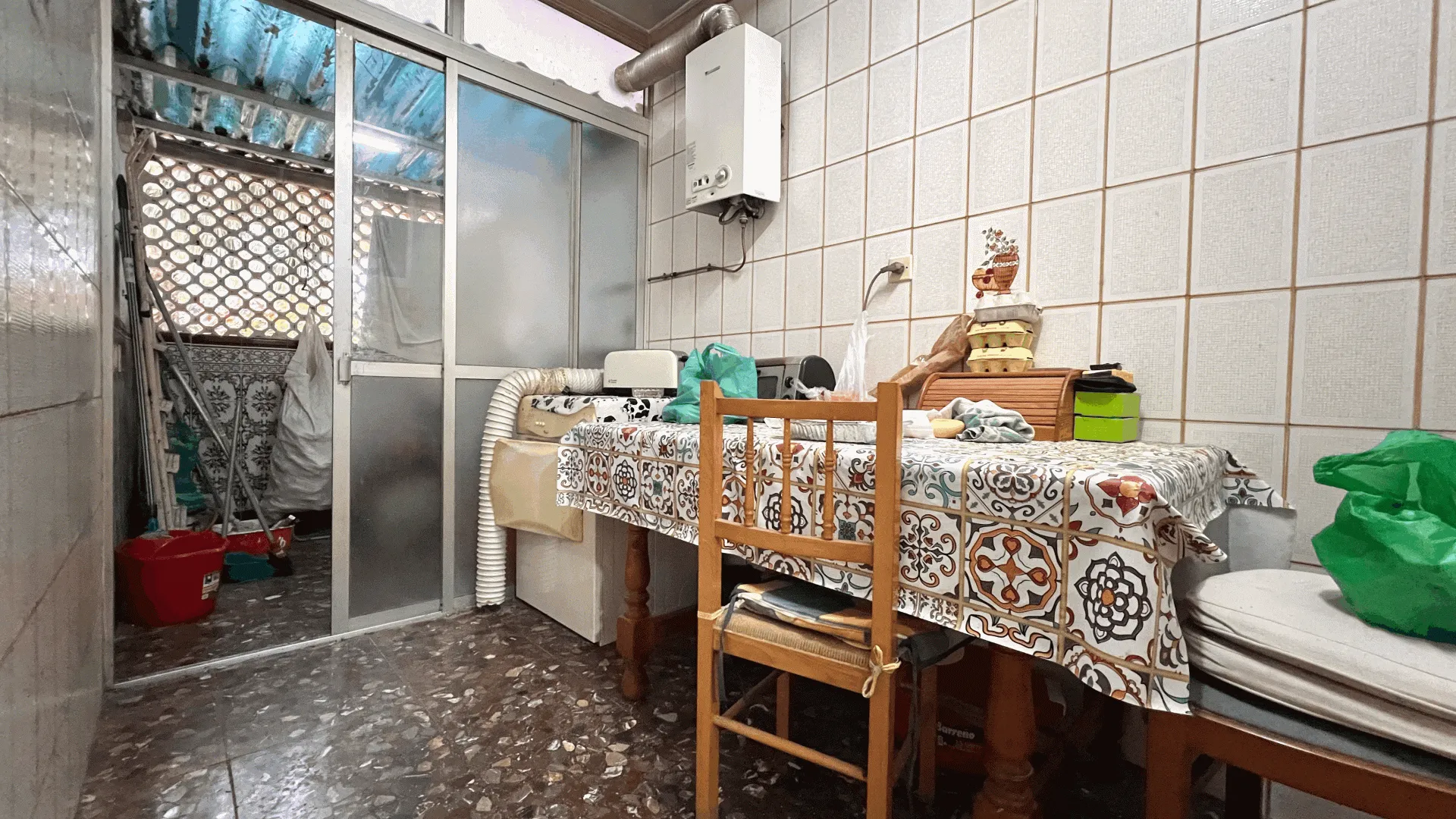 For sale Estepona Town 4 bedrooms apartment