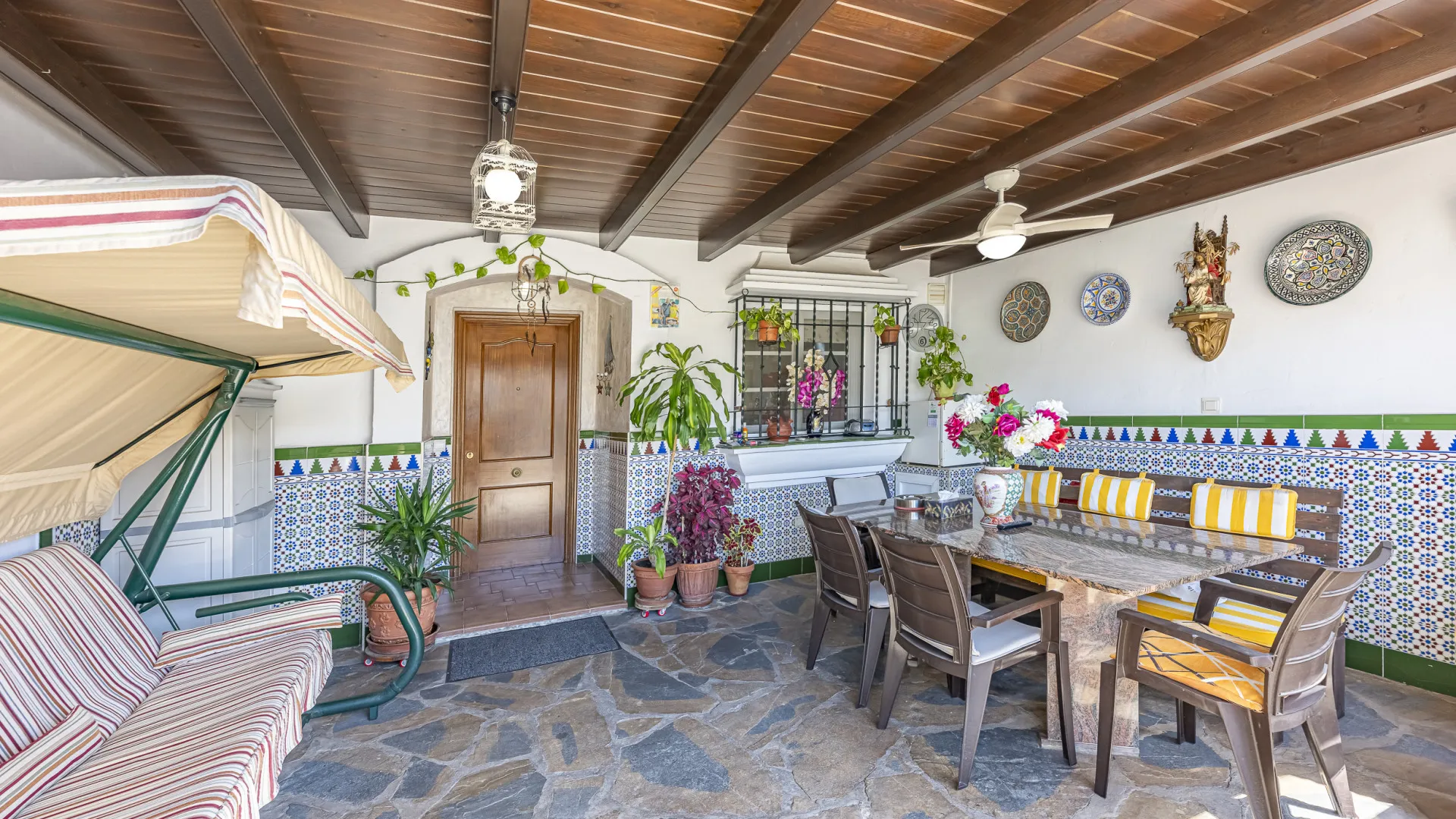 For sale town house in Estepona