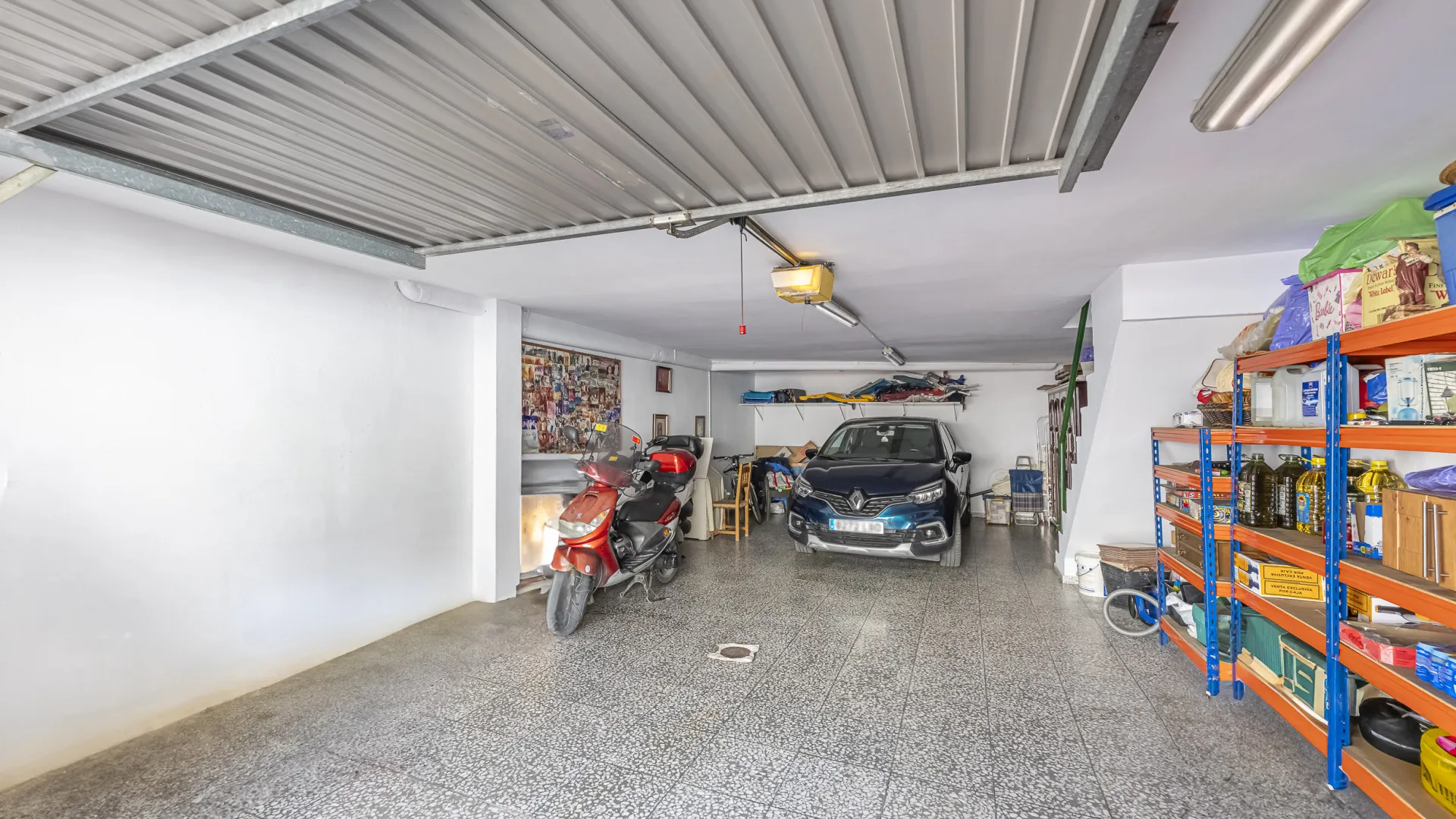 For sale town house in Estepona