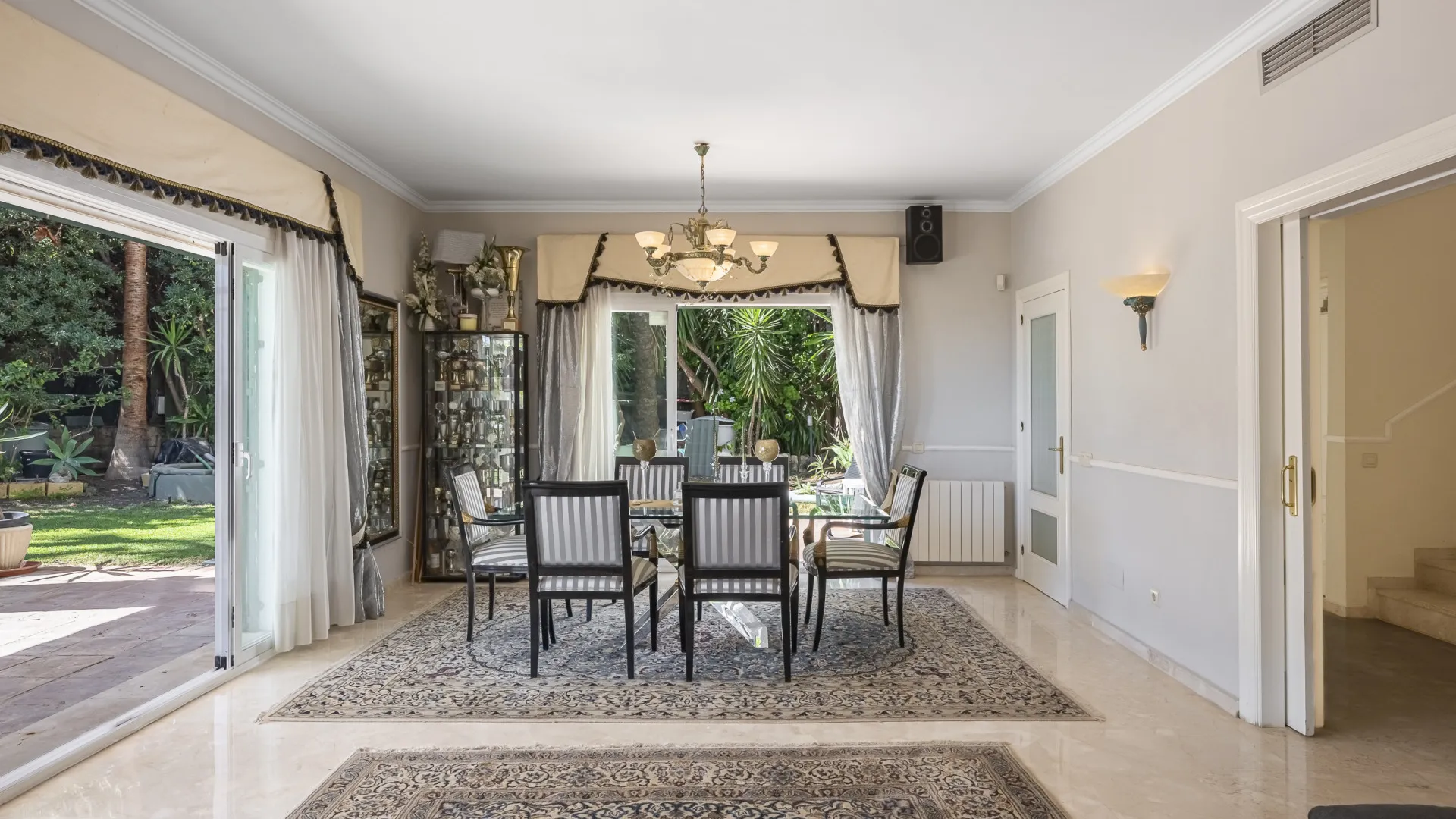 Villa with 4 bedrooms for sale in El Rosario