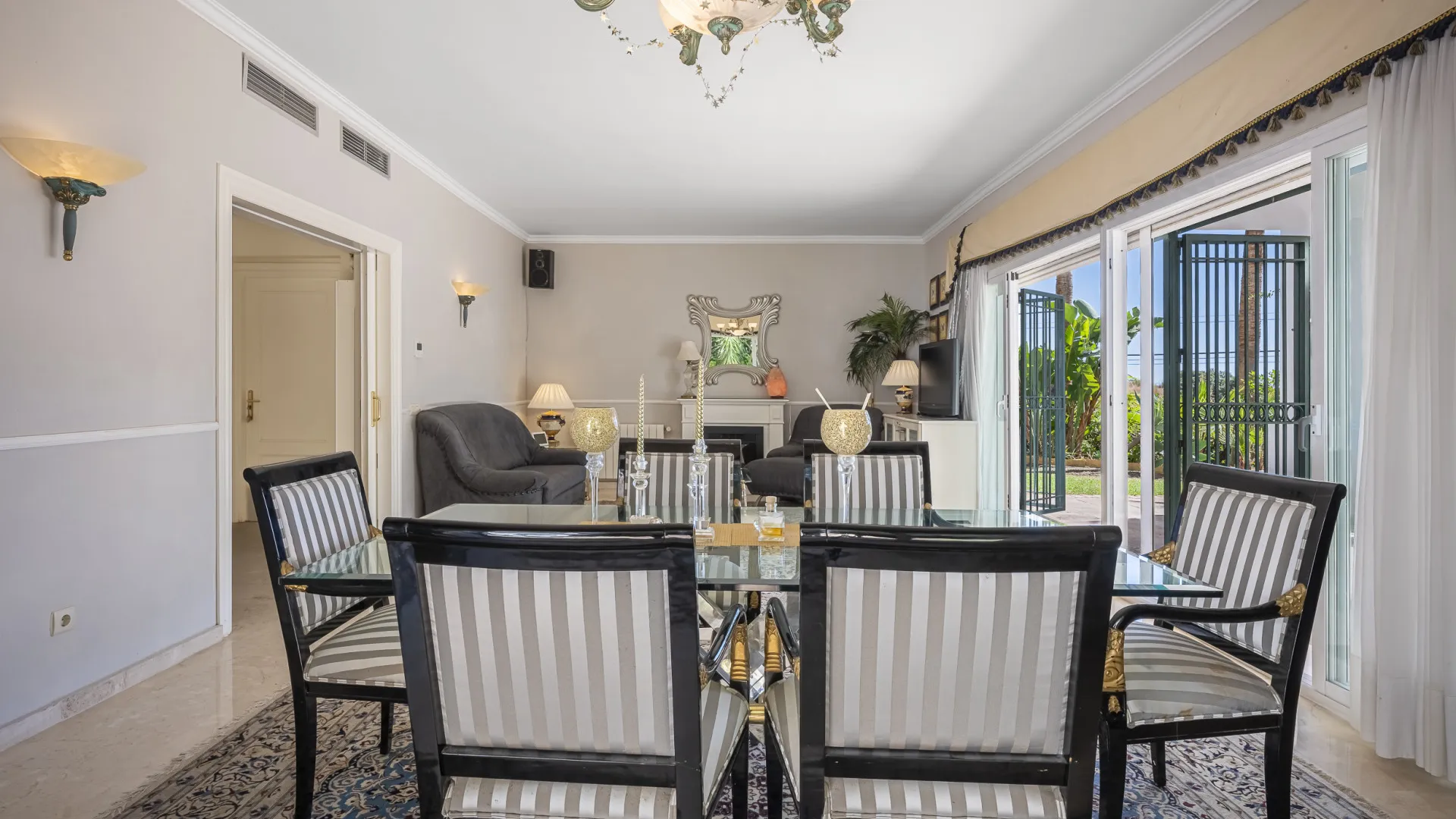 Villa with 4 bedrooms for sale in El Rosario