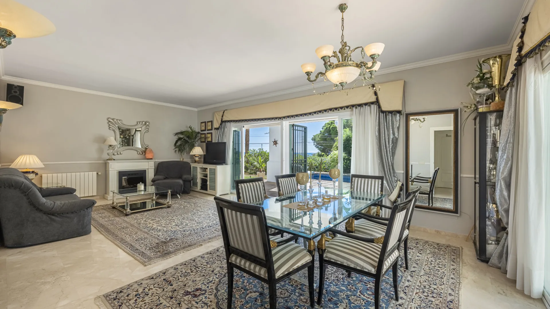 Villa with 4 bedrooms for sale in El Rosario