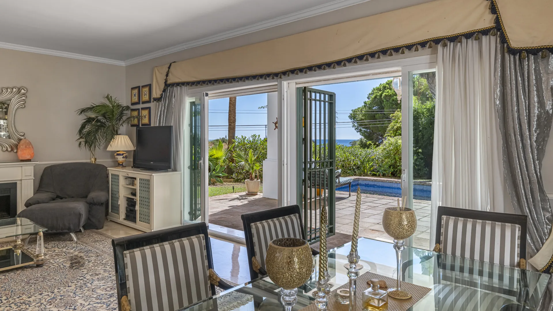 Villa with 4 bedrooms for sale in El Rosario