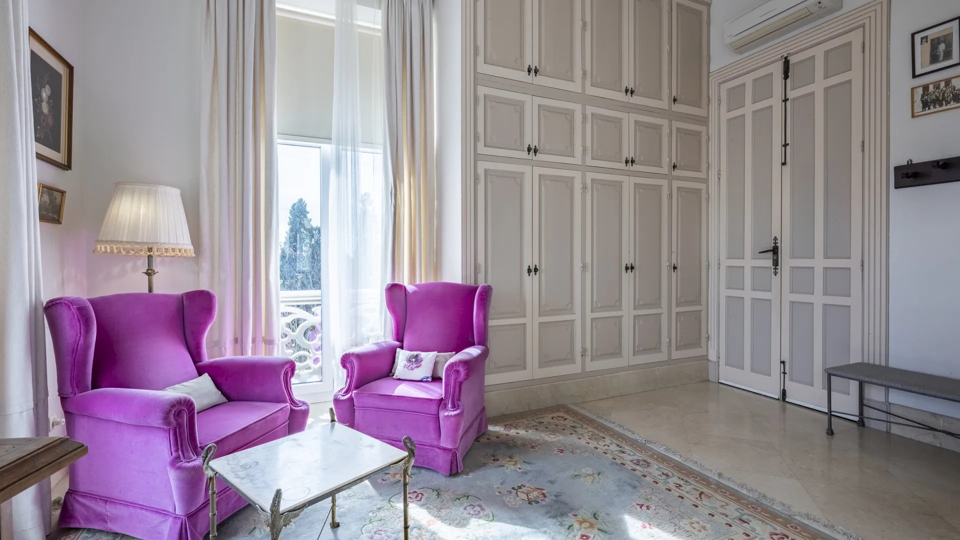 For sale unique building in Motril with 8 bedrooms