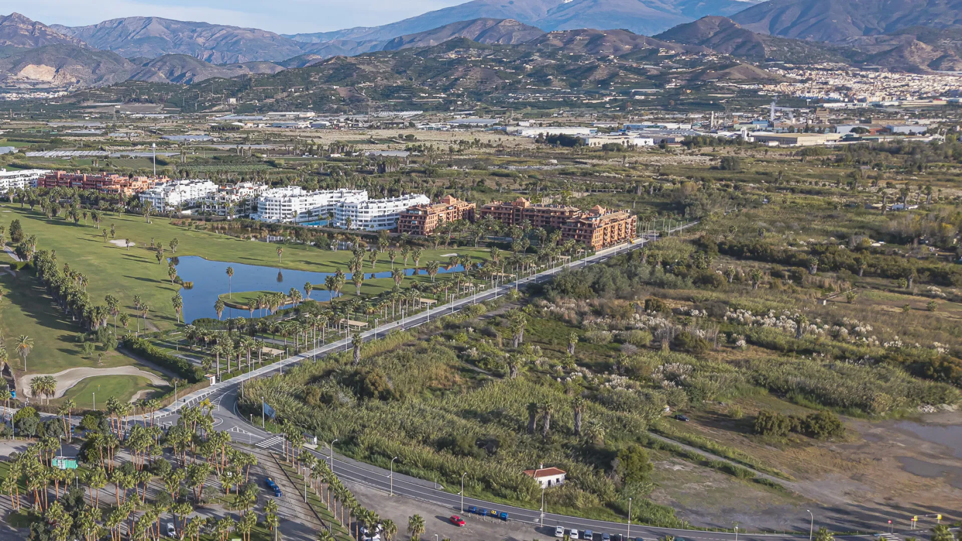 For sale unique building in Motril with 8 bedrooms