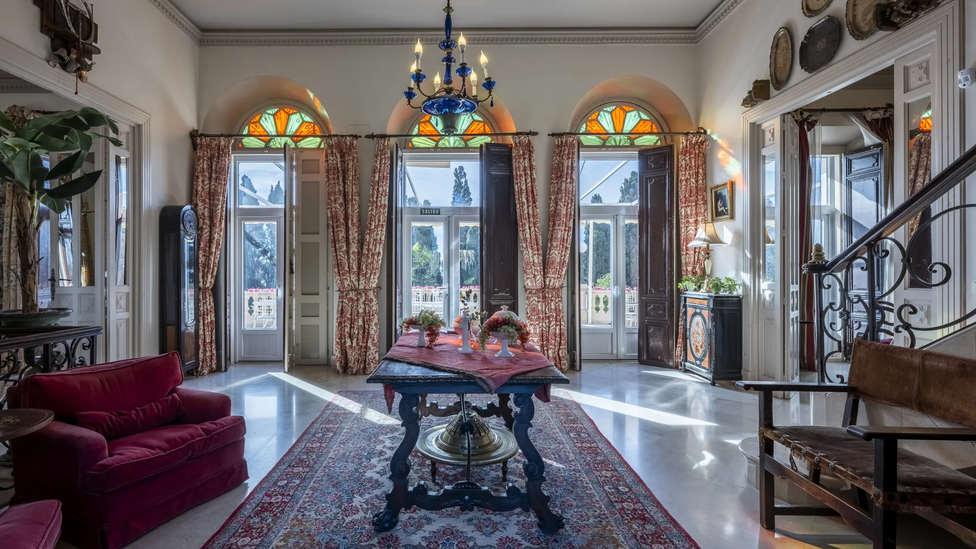 For sale unique building in Motril with 8 bedrooms