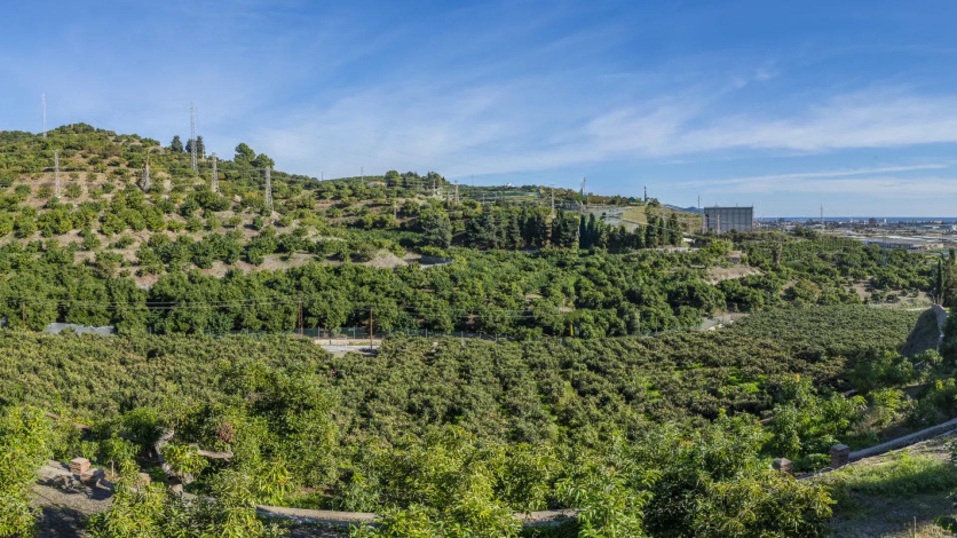 For sale unique building in Motril with 8 bedrooms