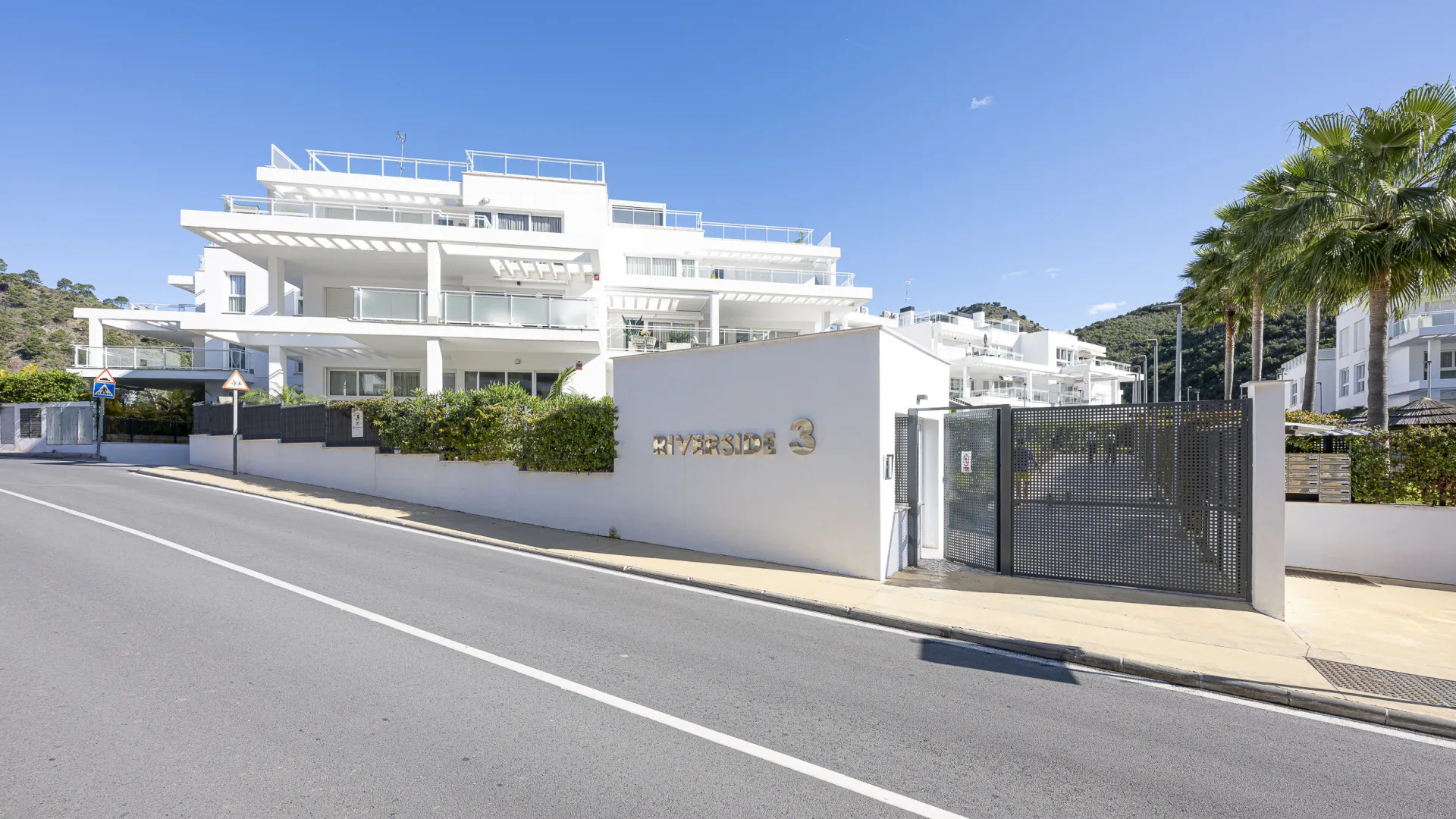 Apartamento en venta en Benahavis Centro