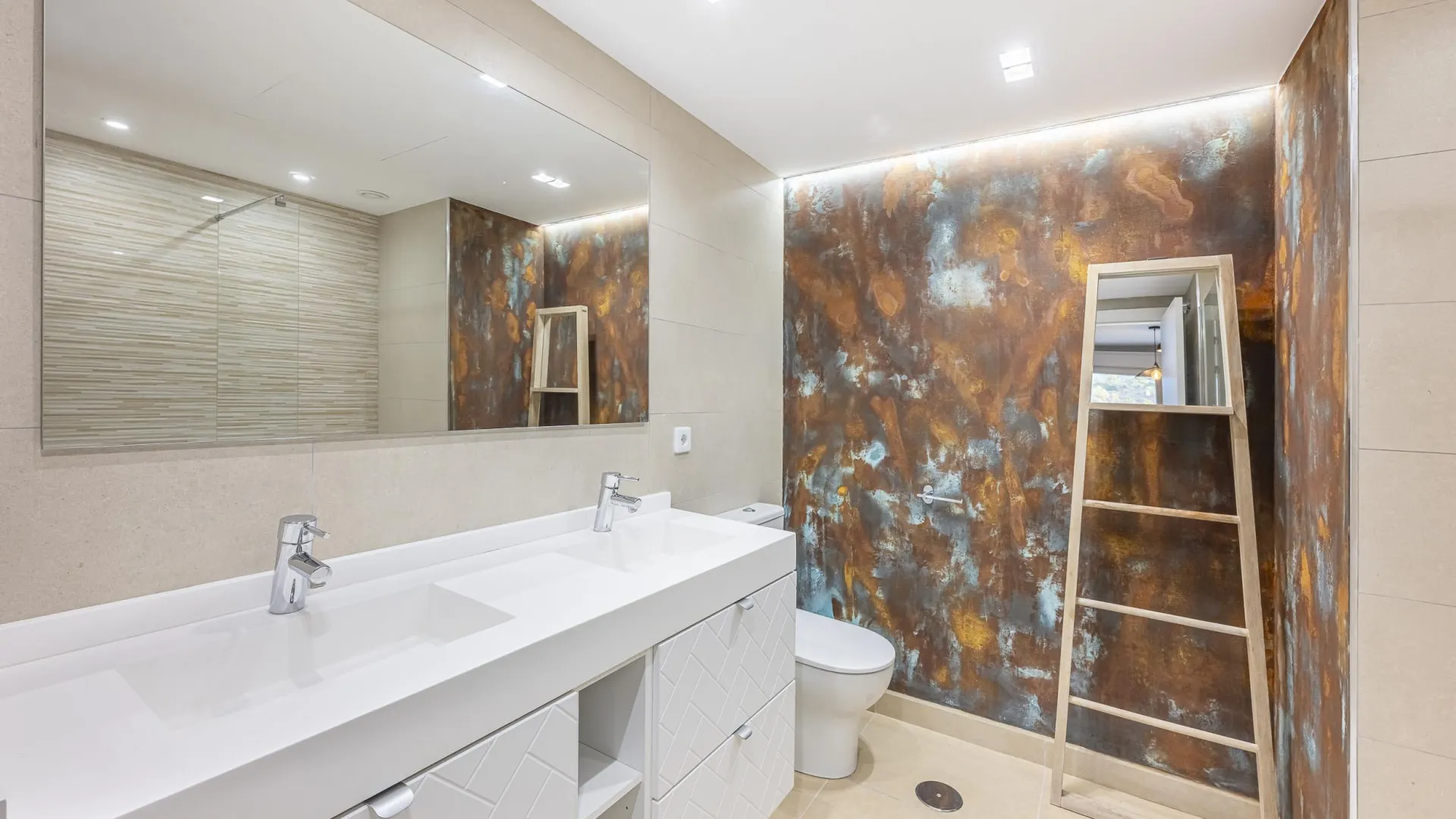 Apartamento en venta en Benahavis Centro