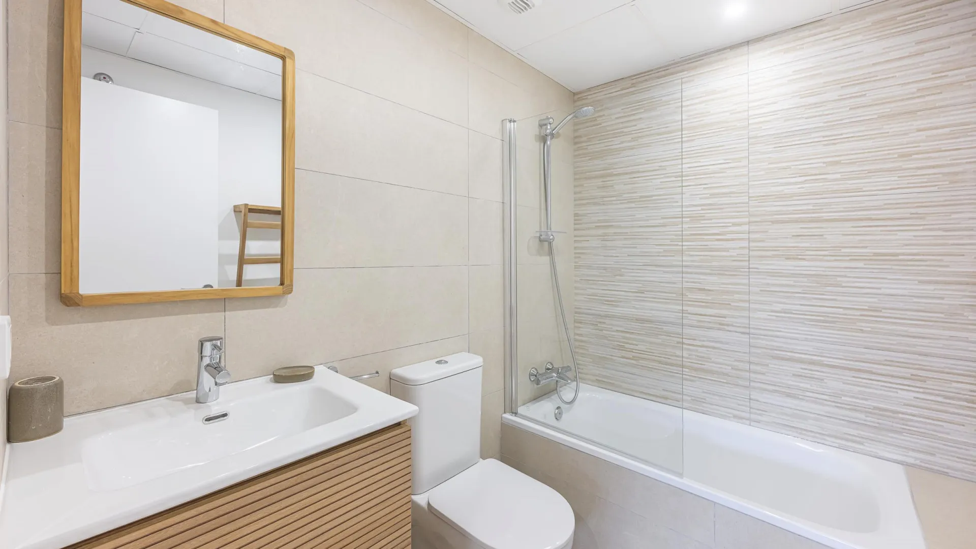 Apartamento en venta en Benahavis Centro