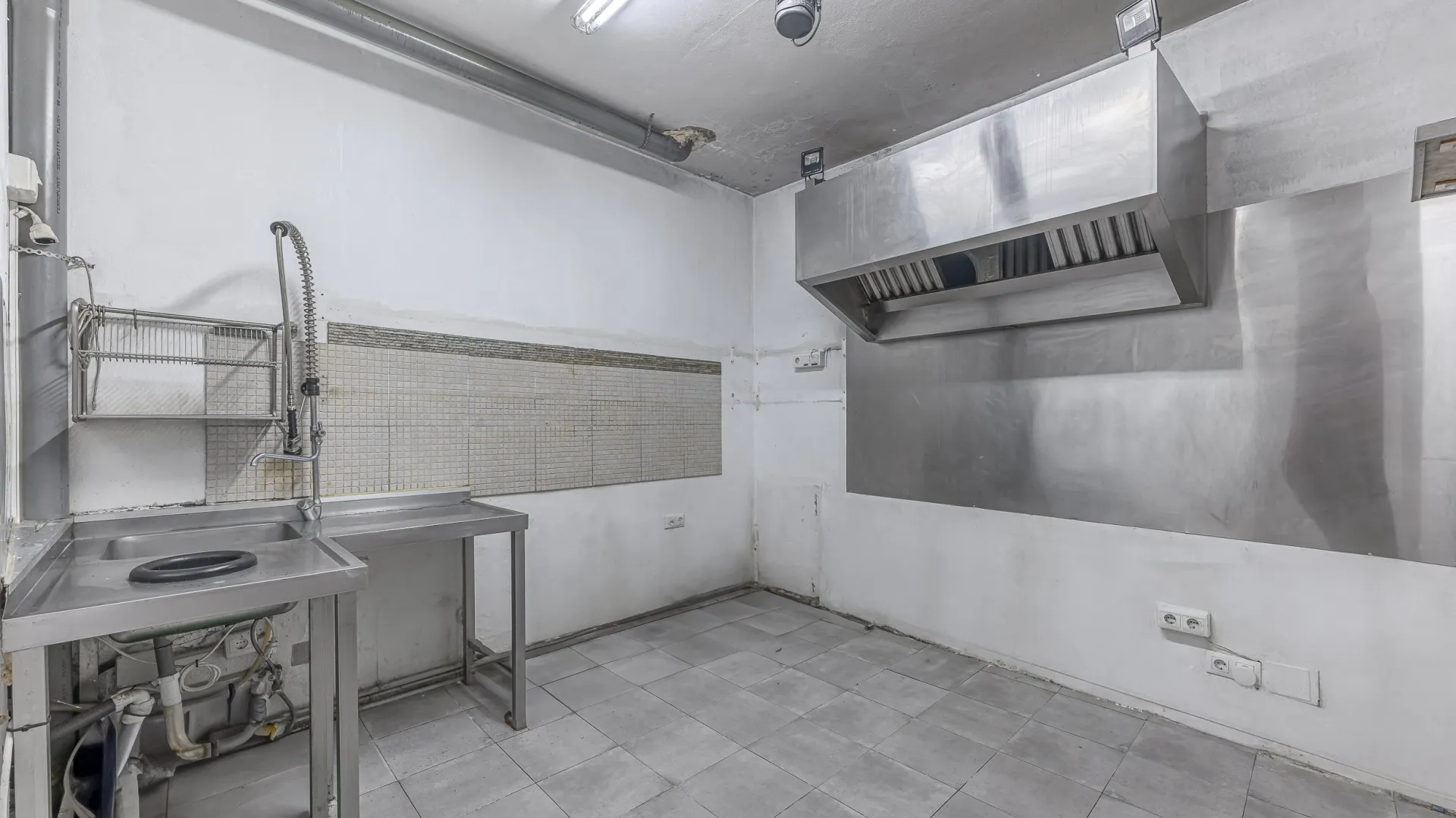 Adosado en venta con 5 dormitorios en Benahavis