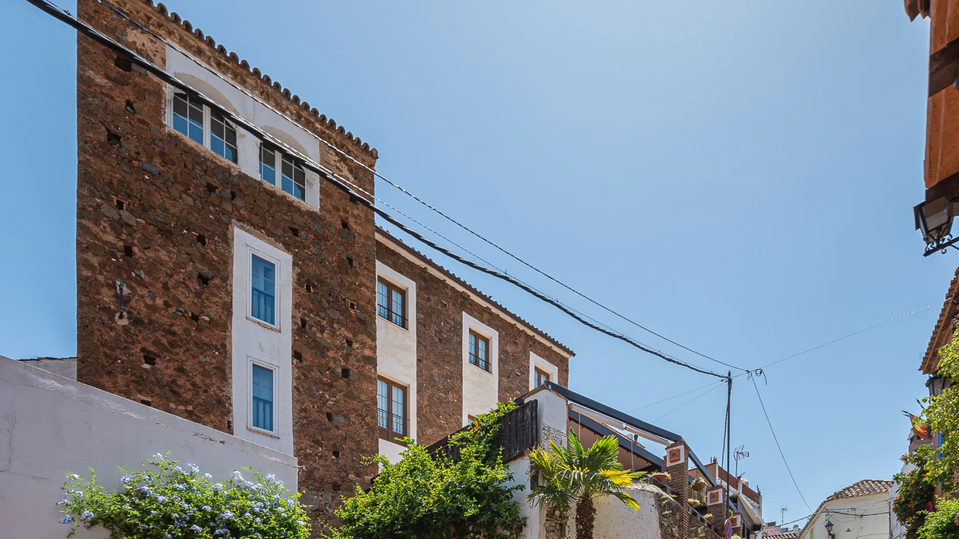Adosado en venta con 5 dormitorios en Benahavis