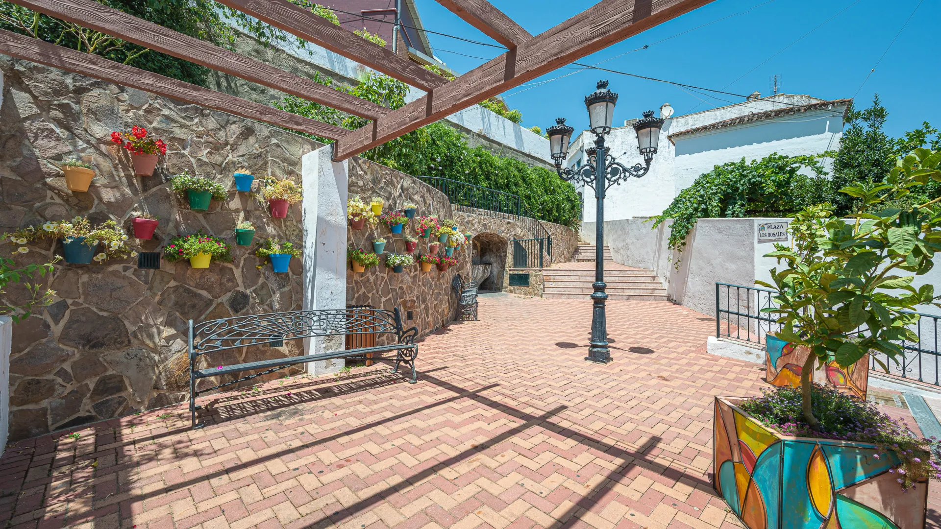 Adosado en venta con 5 dormitorios en Benahavis