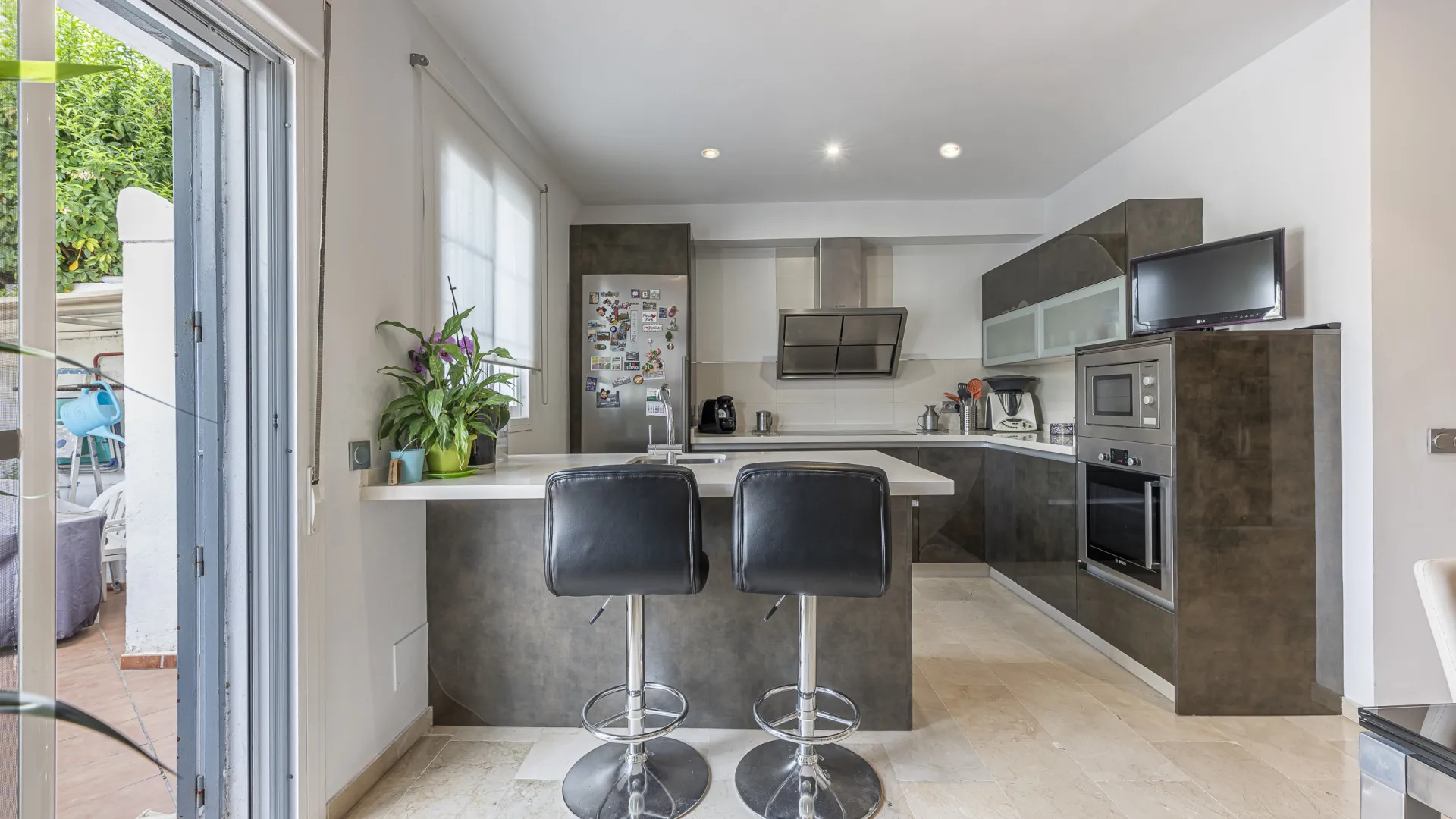 Town house for sale in Estepona