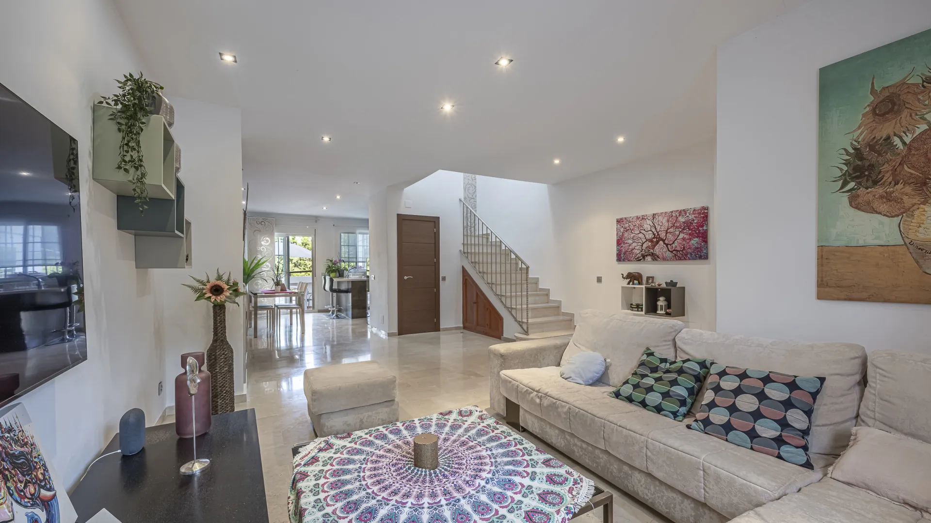 Town house for sale in Estepona