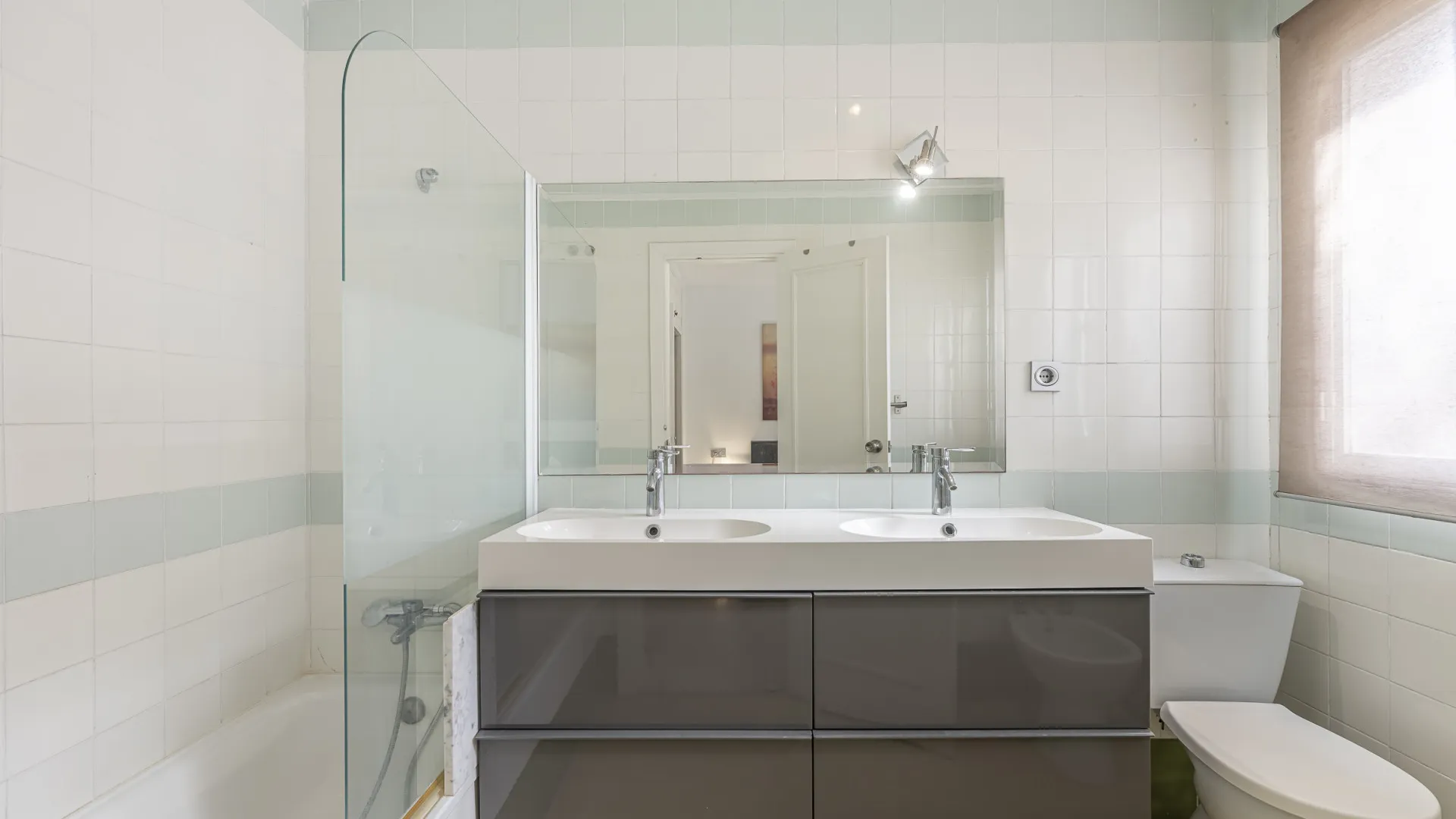 Town house for sale in Estepona