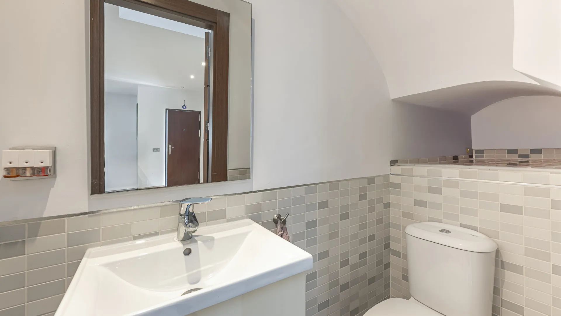 Town house for sale in Estepona