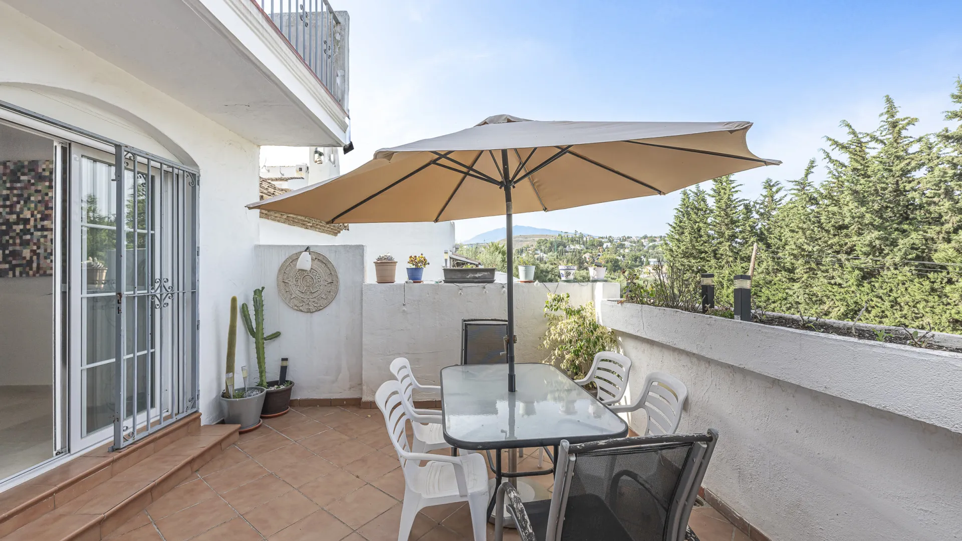 Town house for sale in Estepona